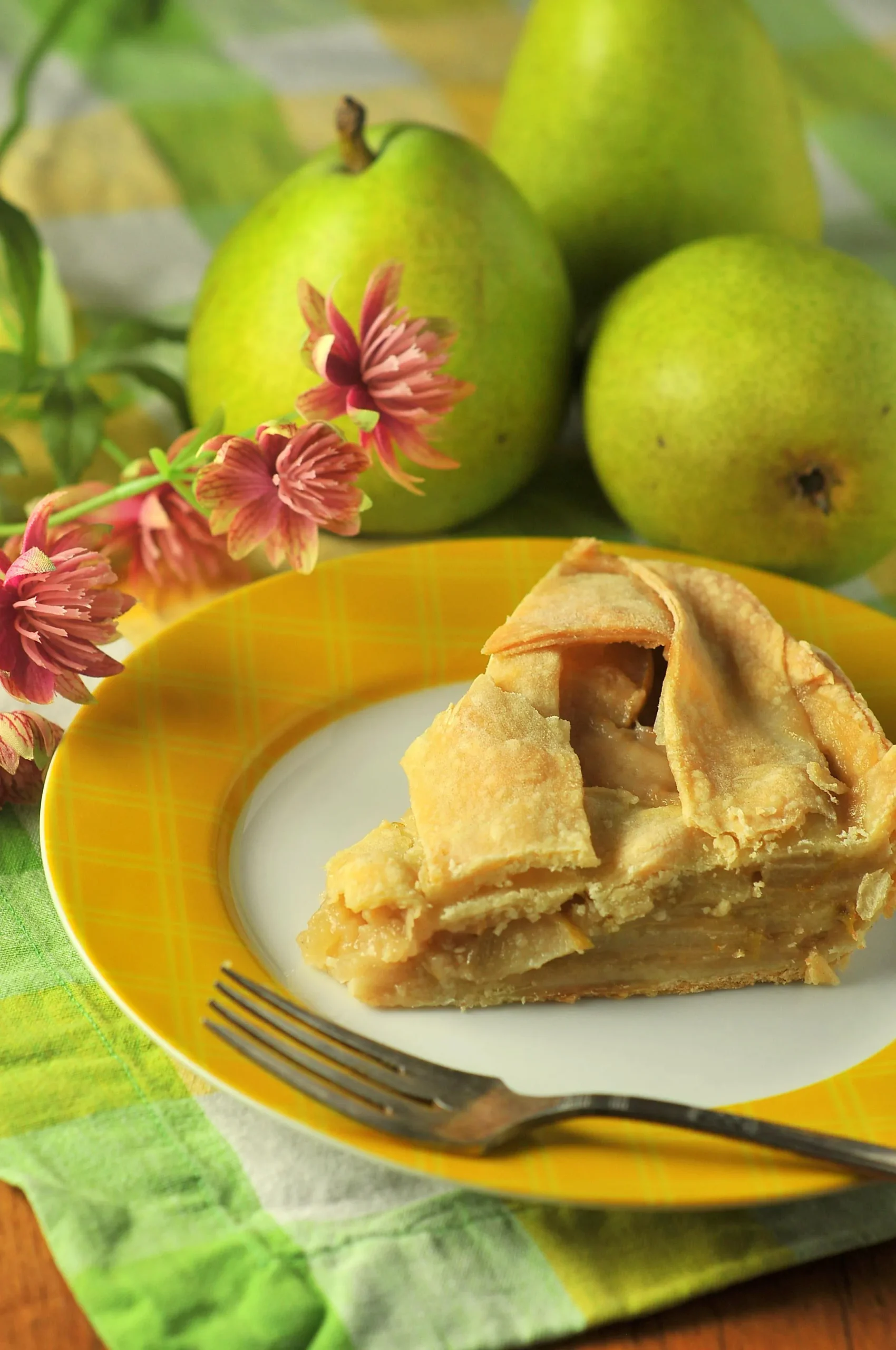 Almond Topped Pear Pie