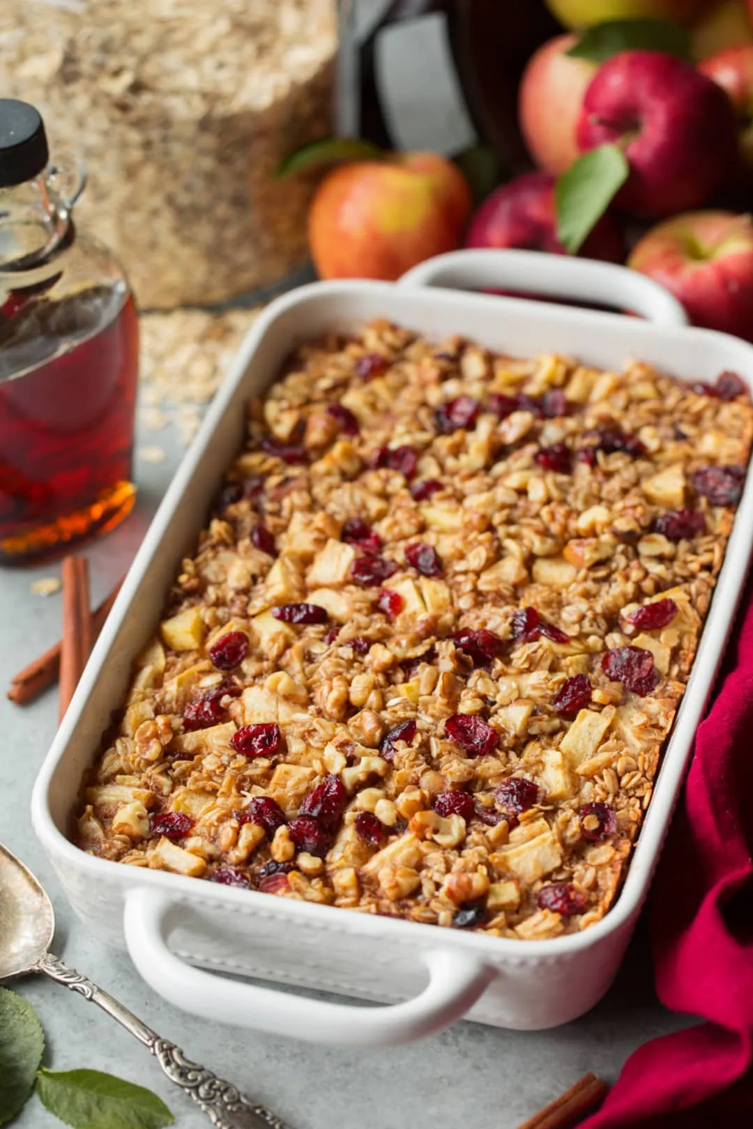 Apple Cinnamon Pecan Baked Oatmeal