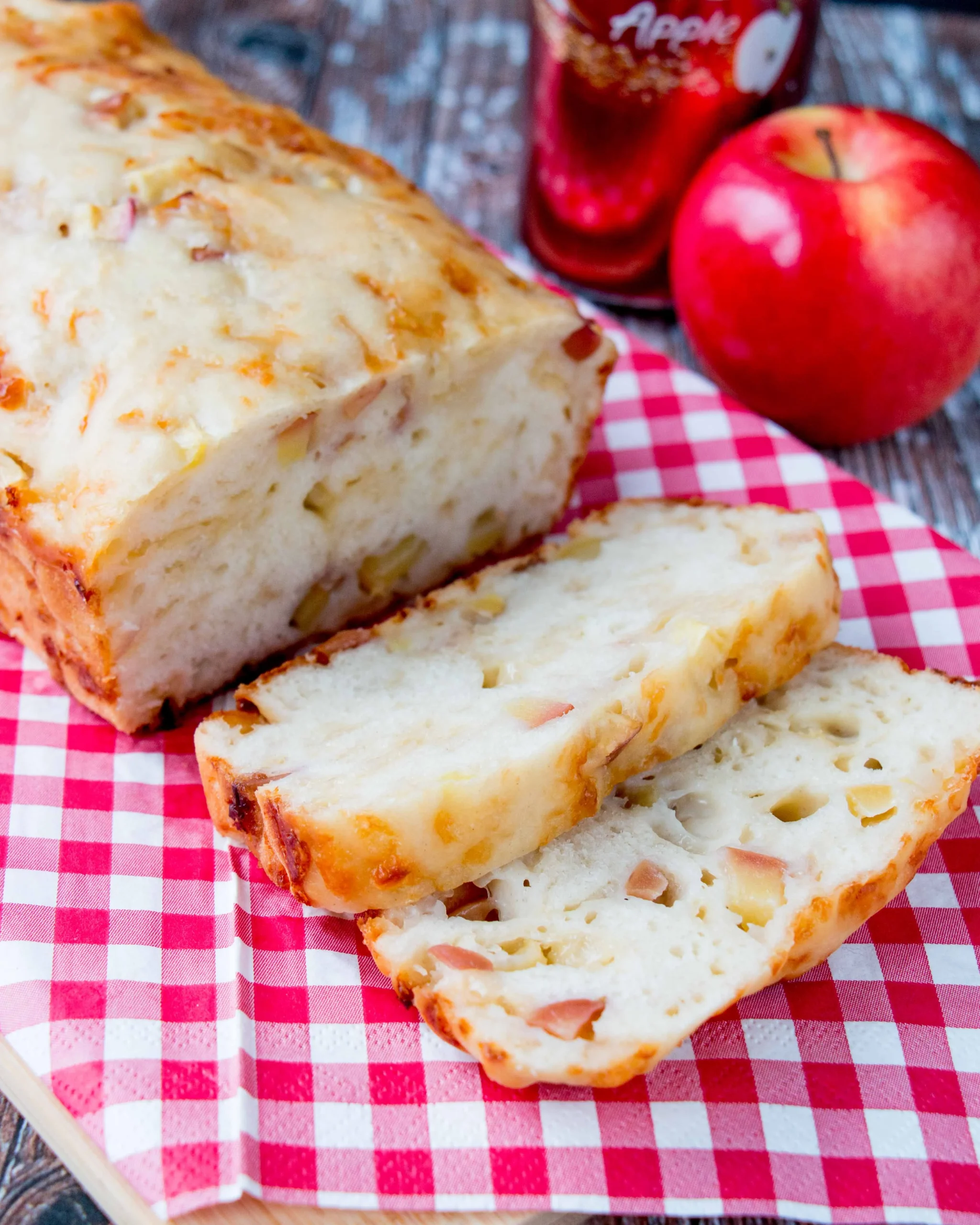 Apple Gouda Quick Bread