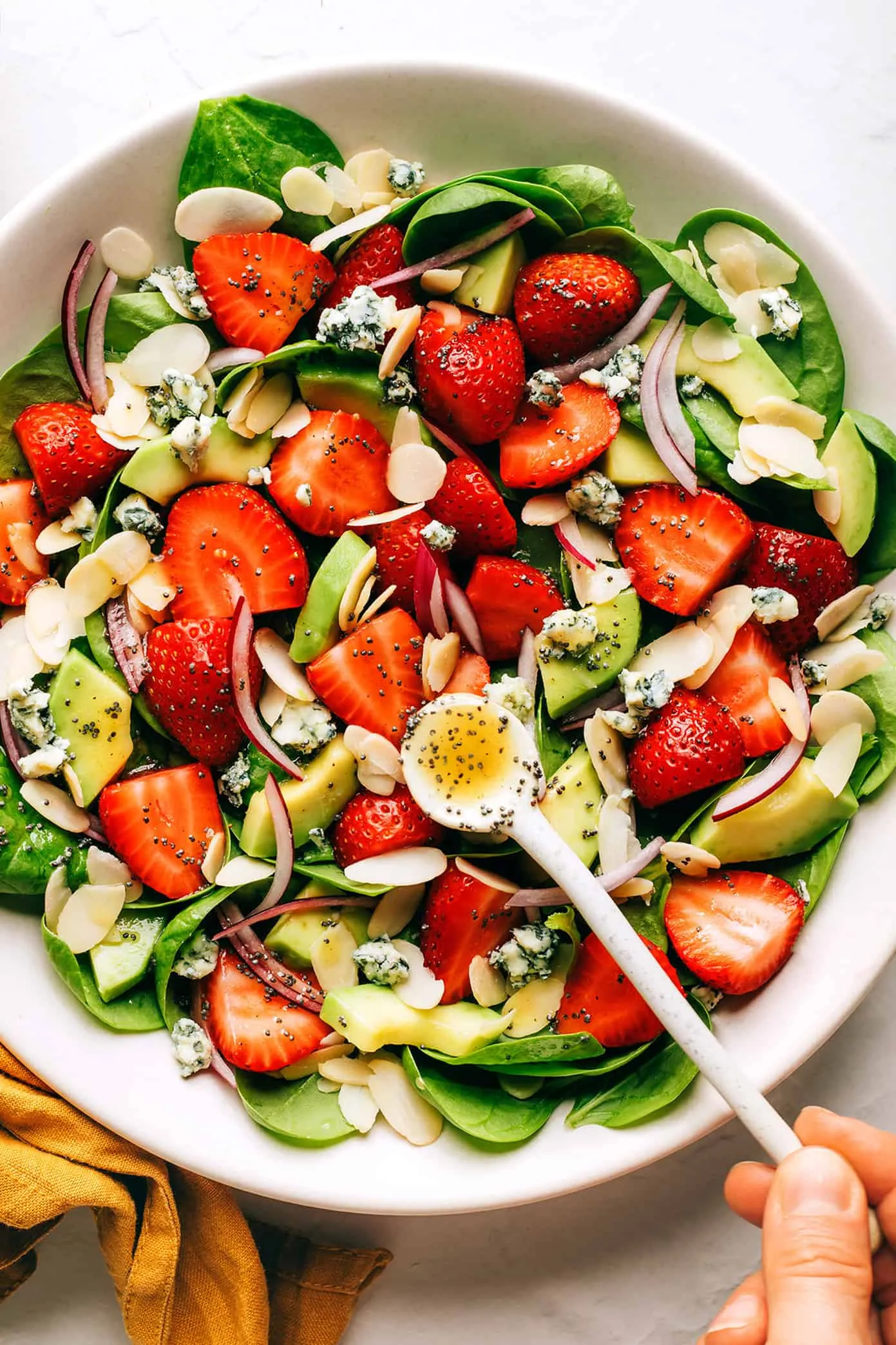 Avocado Strawberry Spinach Salad