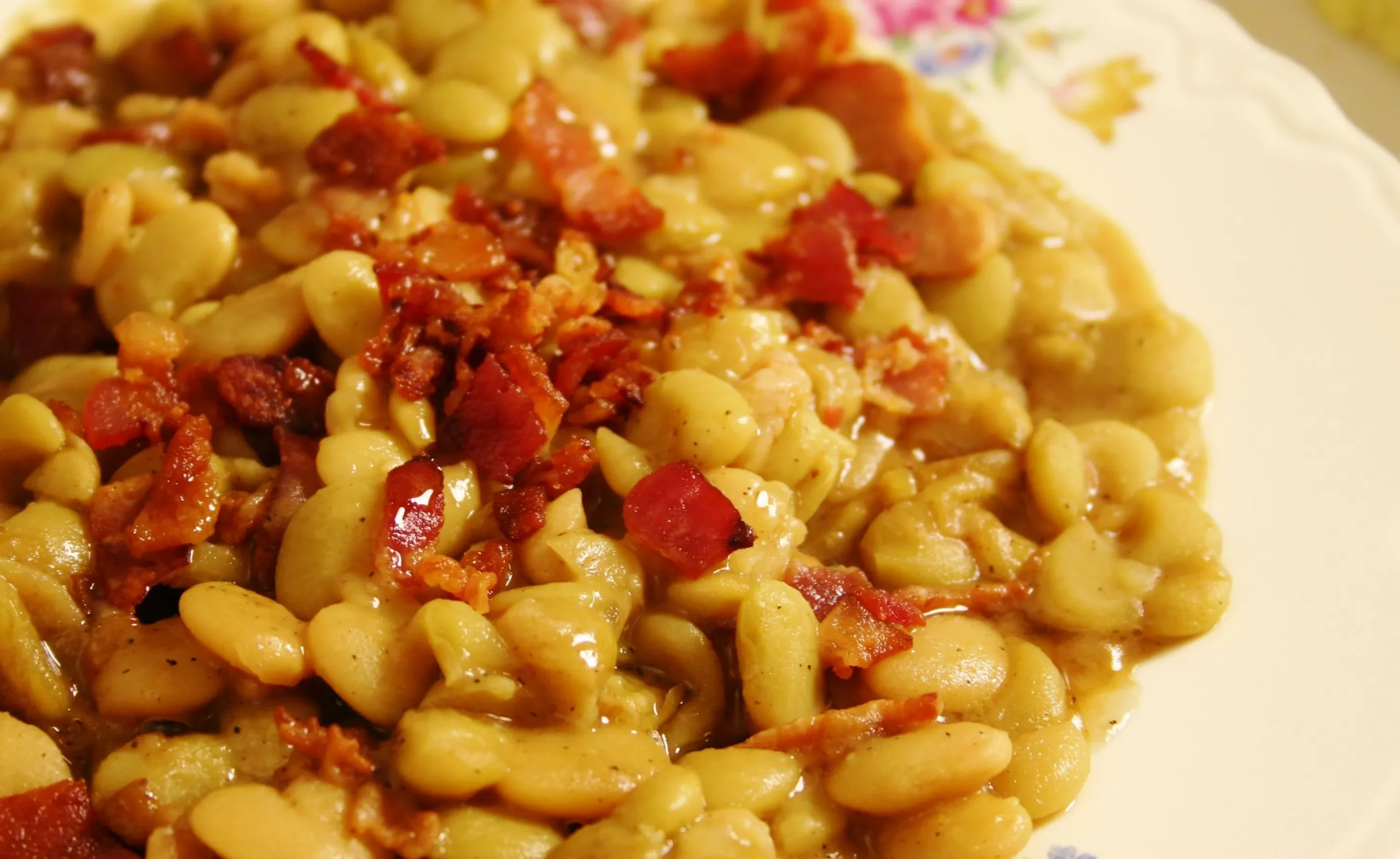 Bean Hole Lima Beans and Bacon