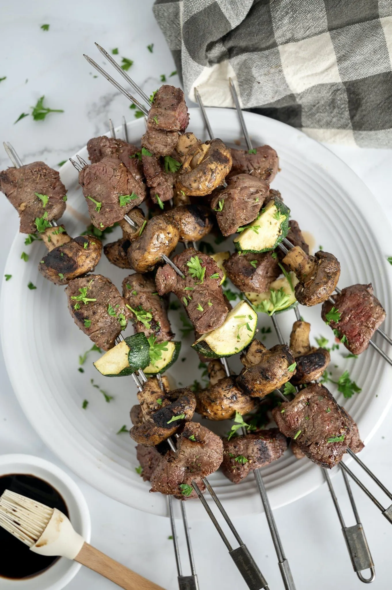 Beef Tenderloin Kebabs with Green Peppers and Onions