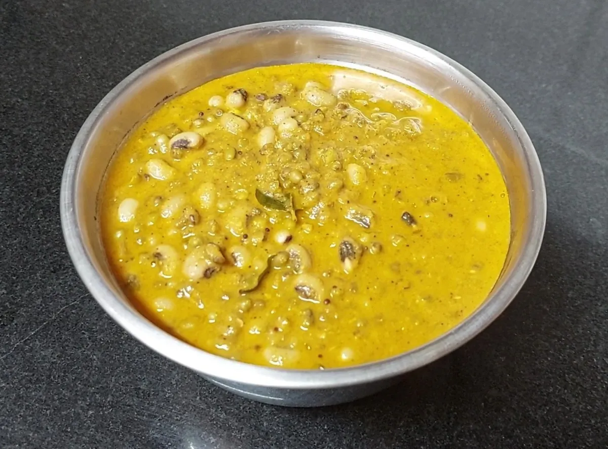 Black Eyed Pea and Mung Bean Stew Mixed