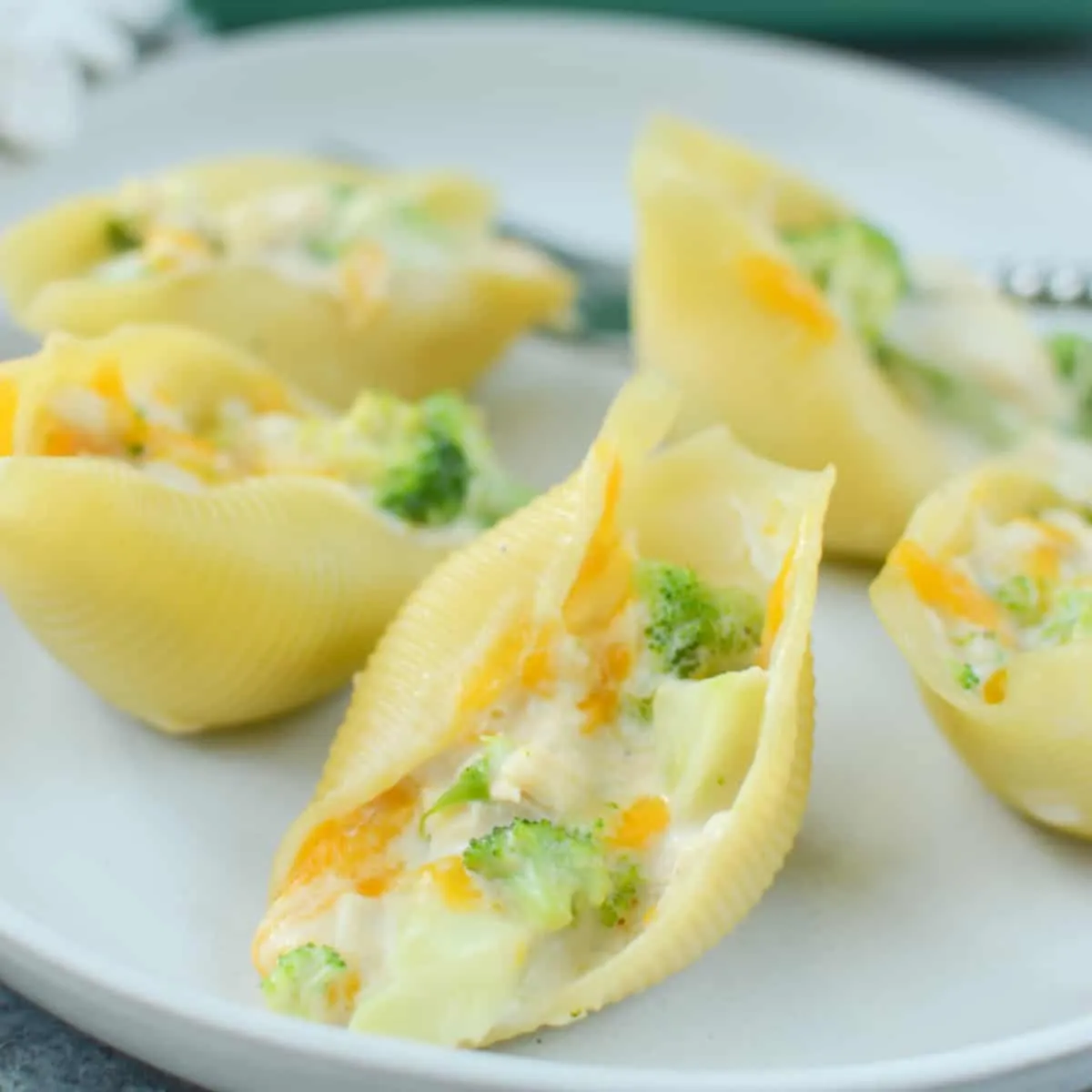 Cheesy Chicken Stuffed Shells