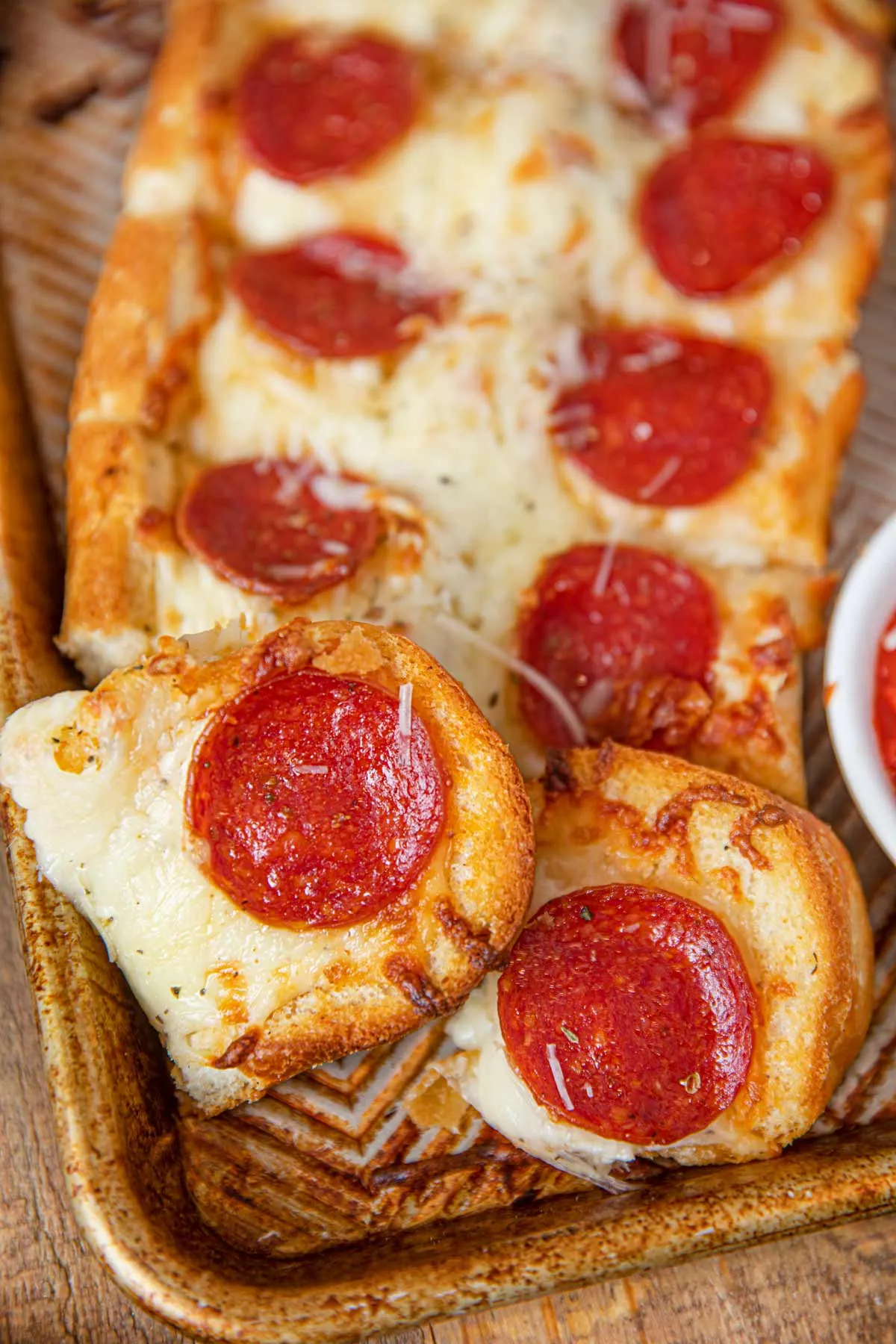 Cheesy Pepperoni Pizza Quick Bread