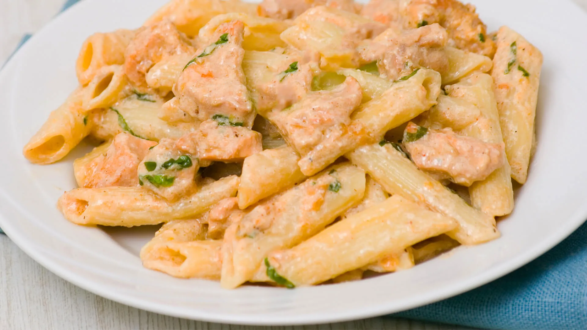 Cheesy Tuna Pasta Bake