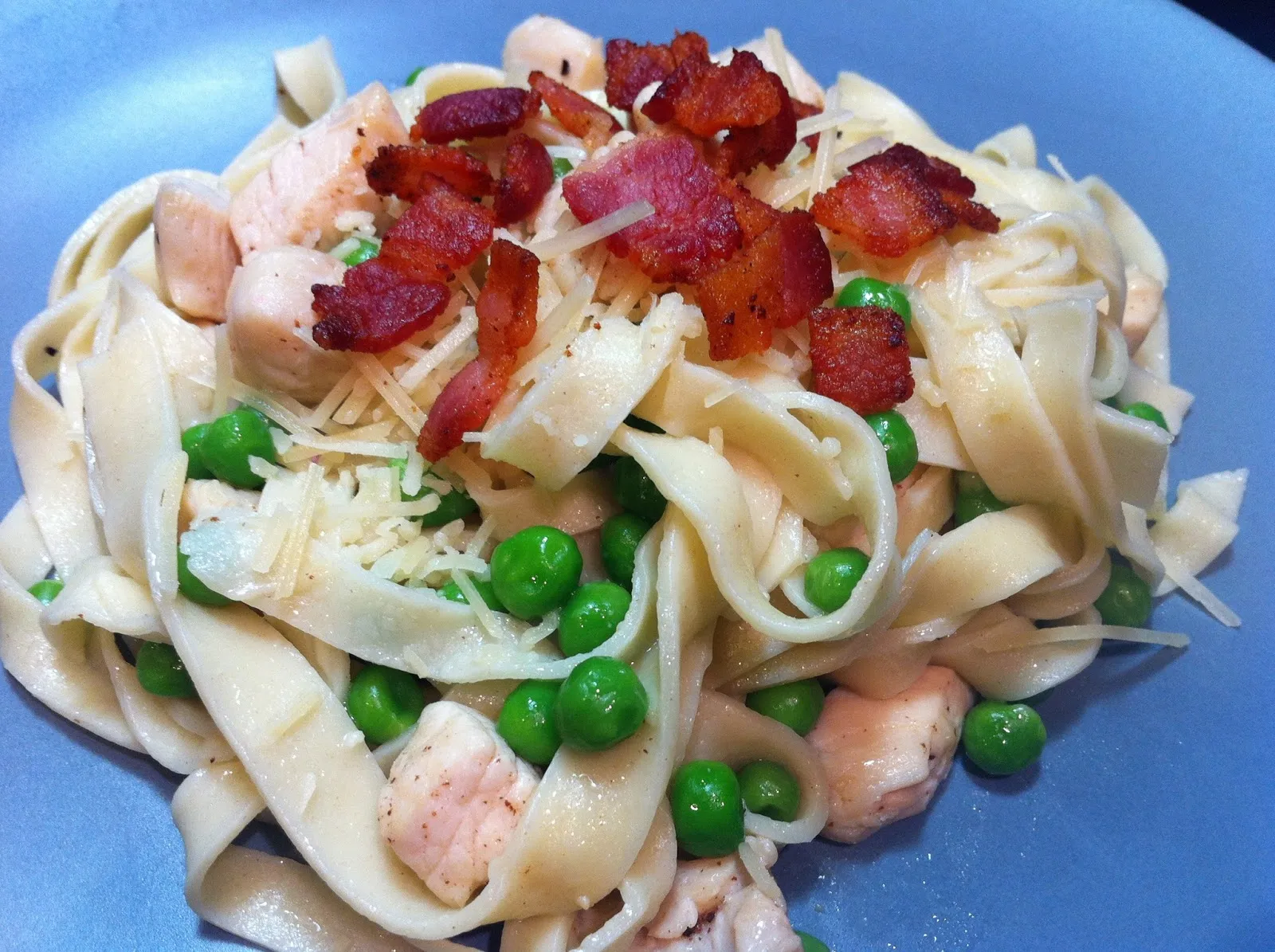 Chicken Linguine with Peas and Green Onions