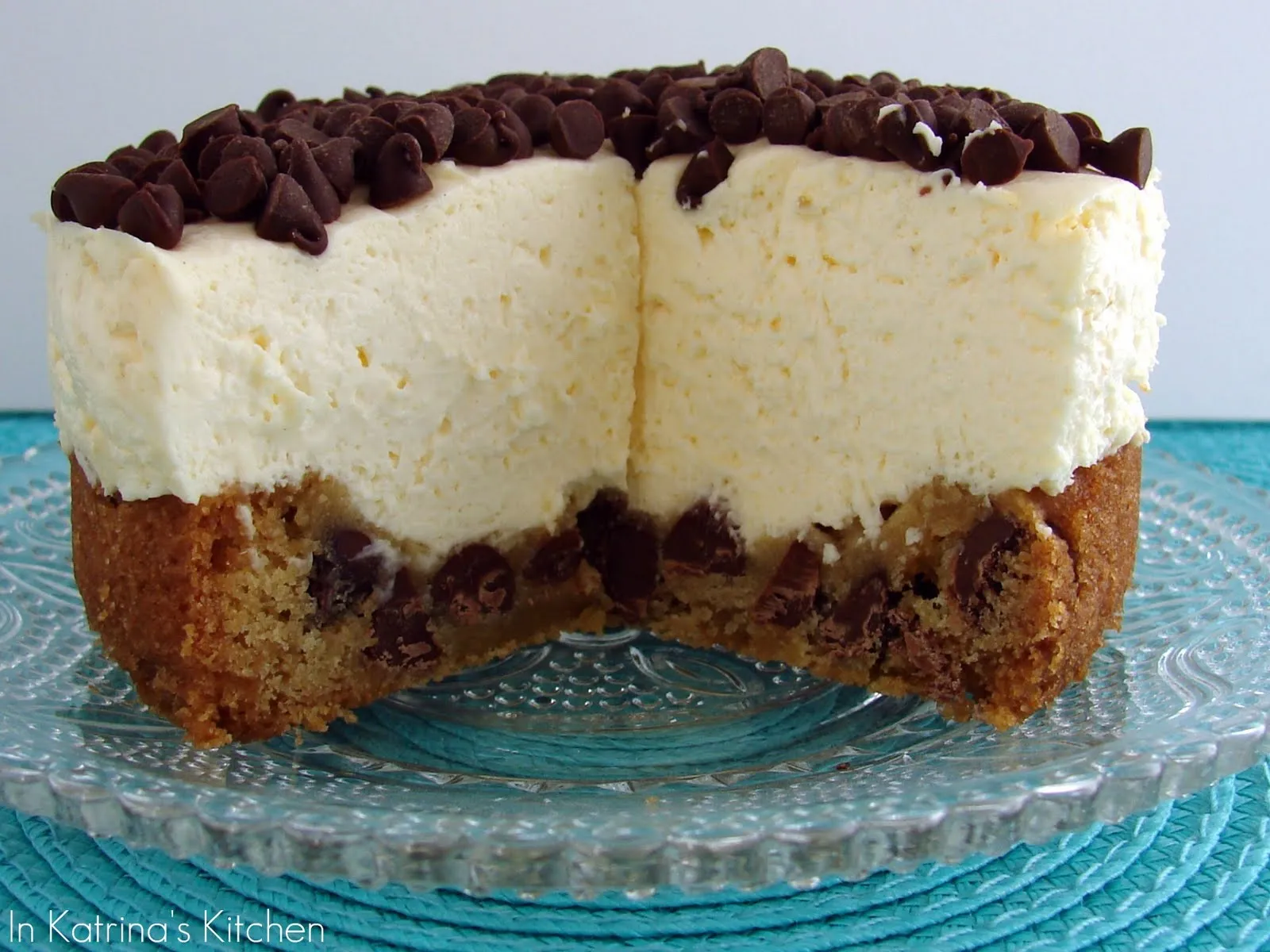 Chocolate Chip Cookie Cheesecake Pie