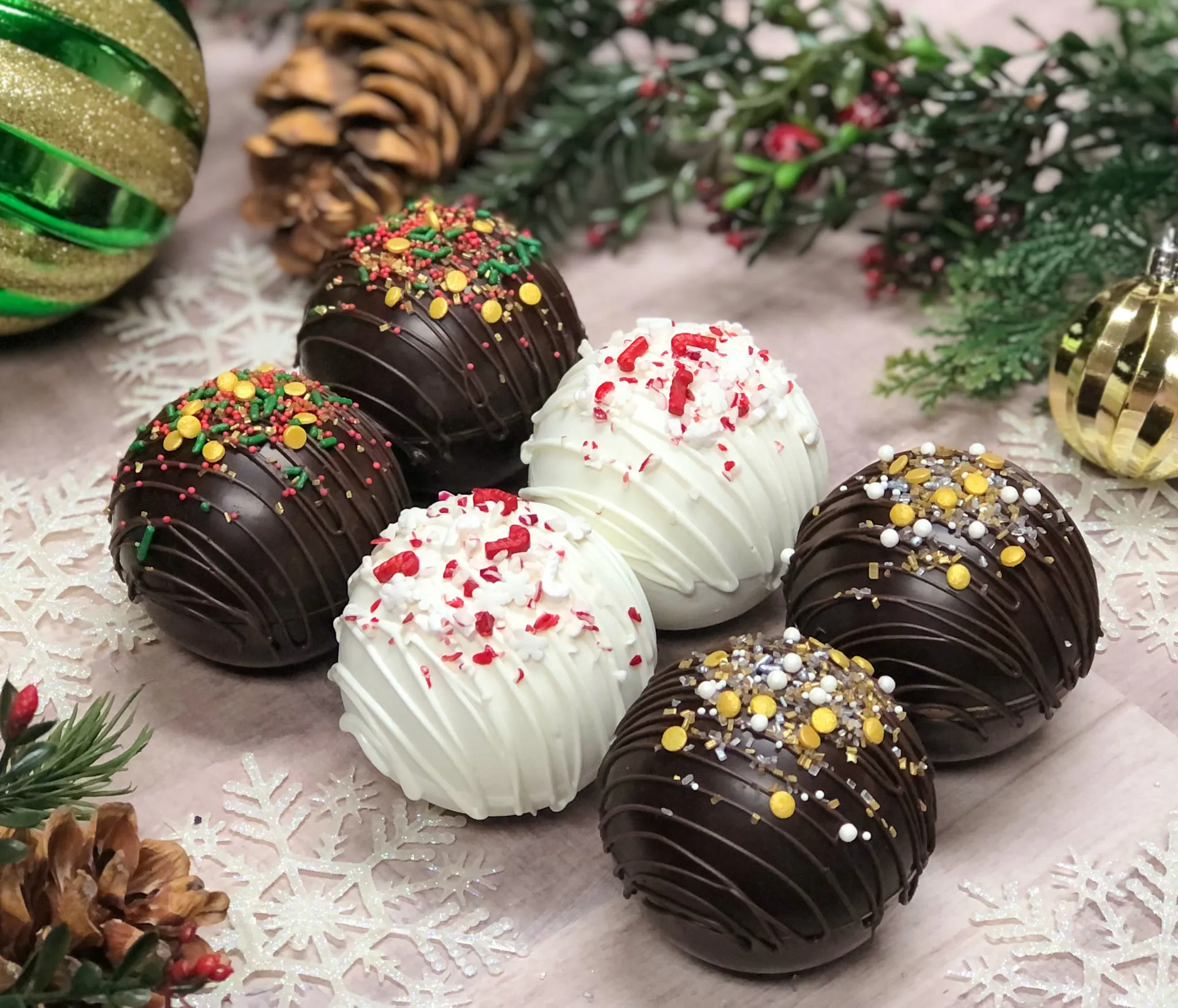 Christmas Hot Chocolate Bombs