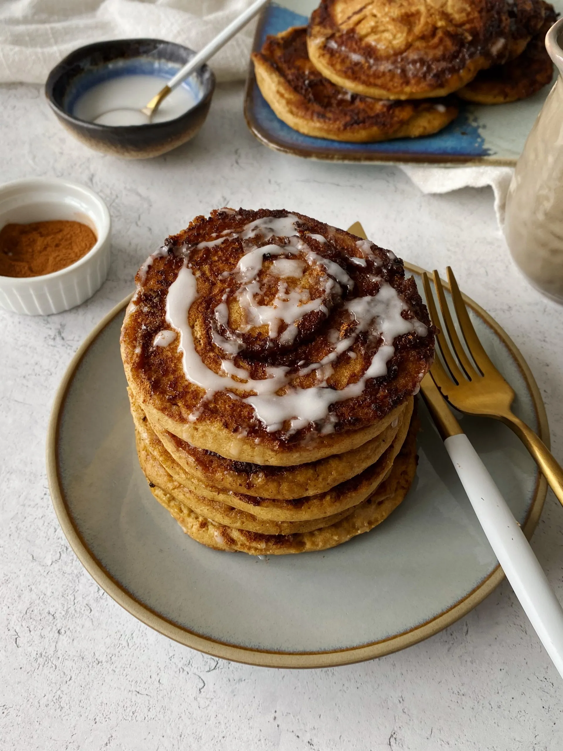 Cinnamon Roll Blender Pancakes