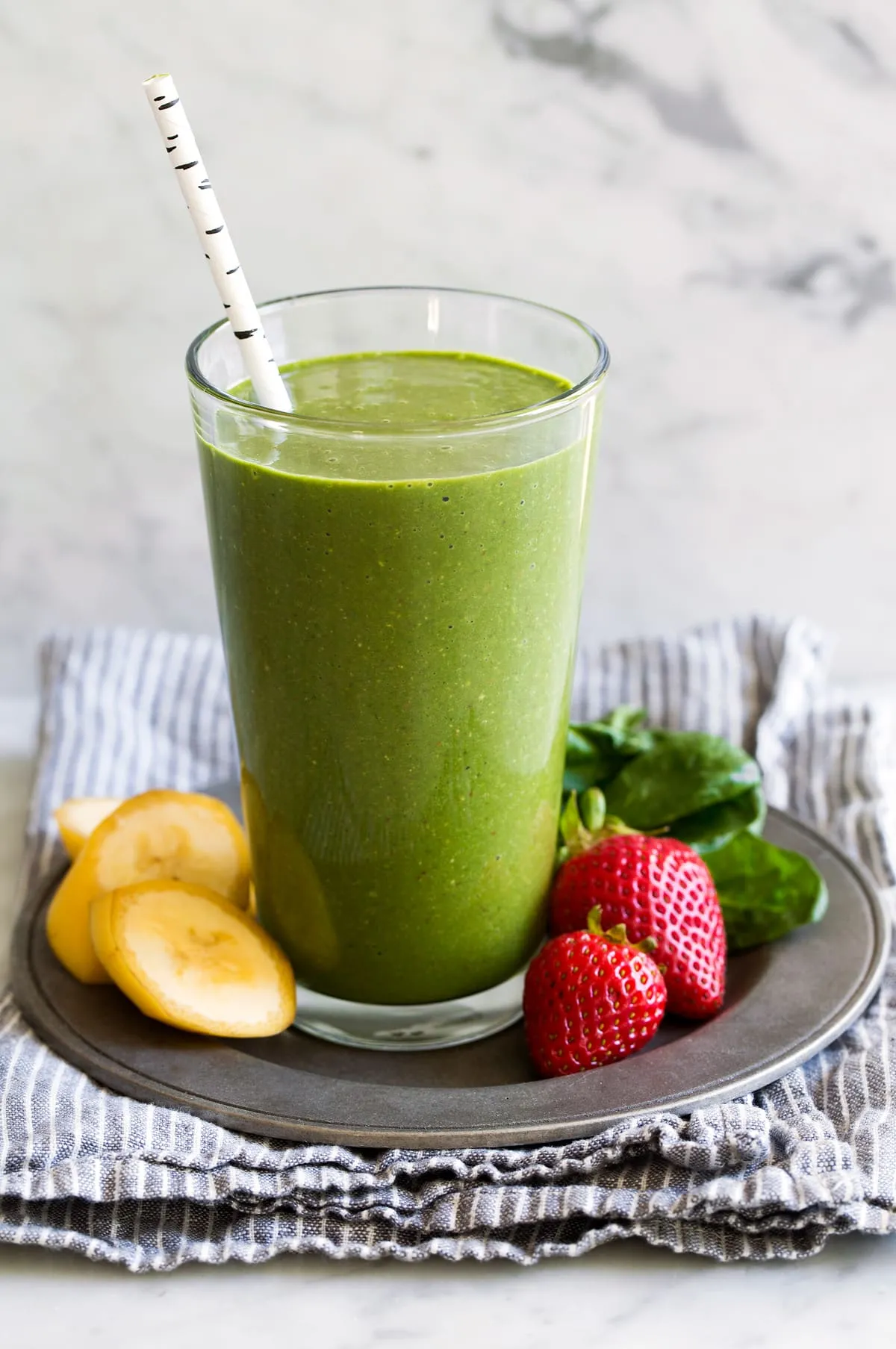 Clean Eating Sweet Green Smoothie