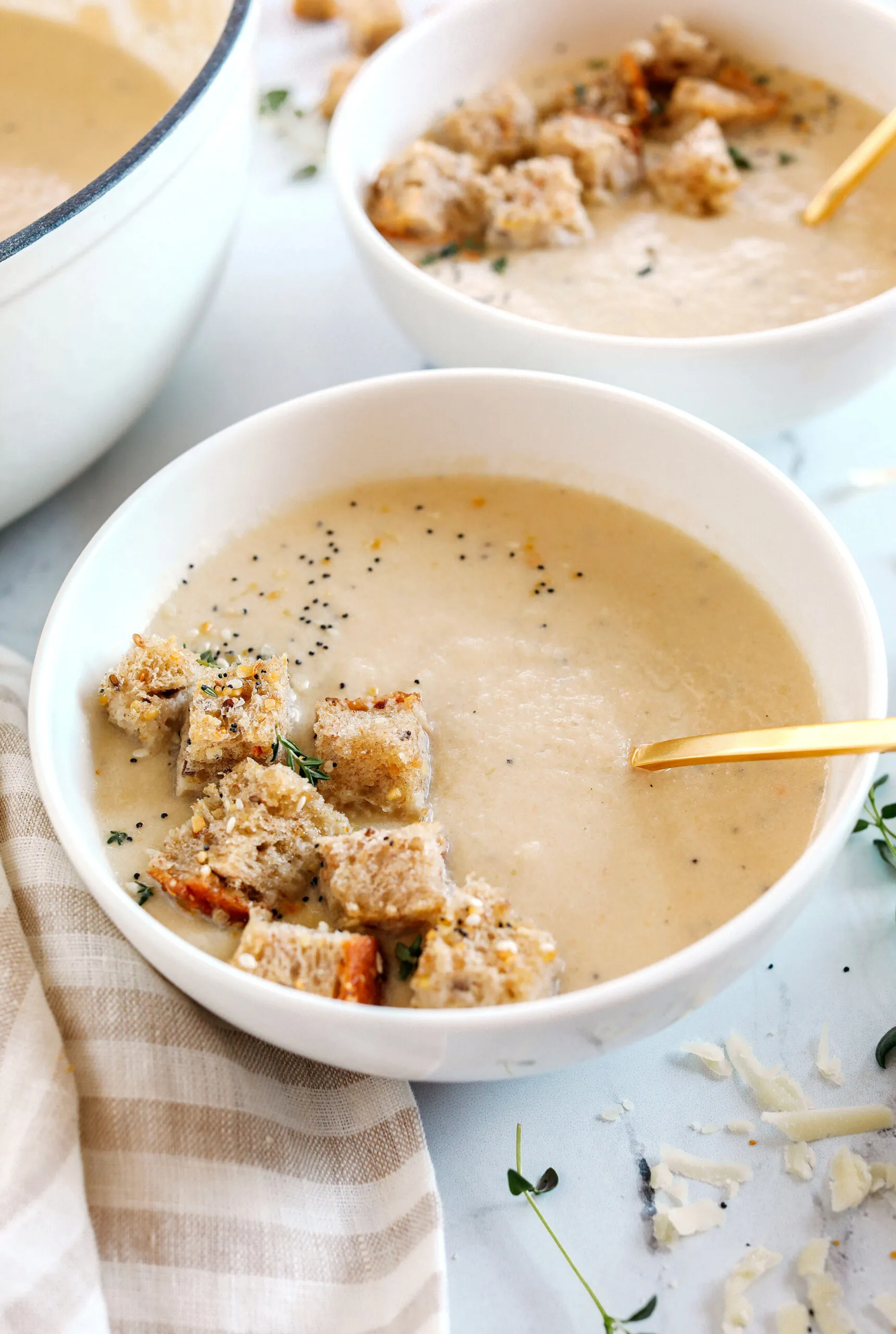 Creamy Cauliflower Comfort Soup