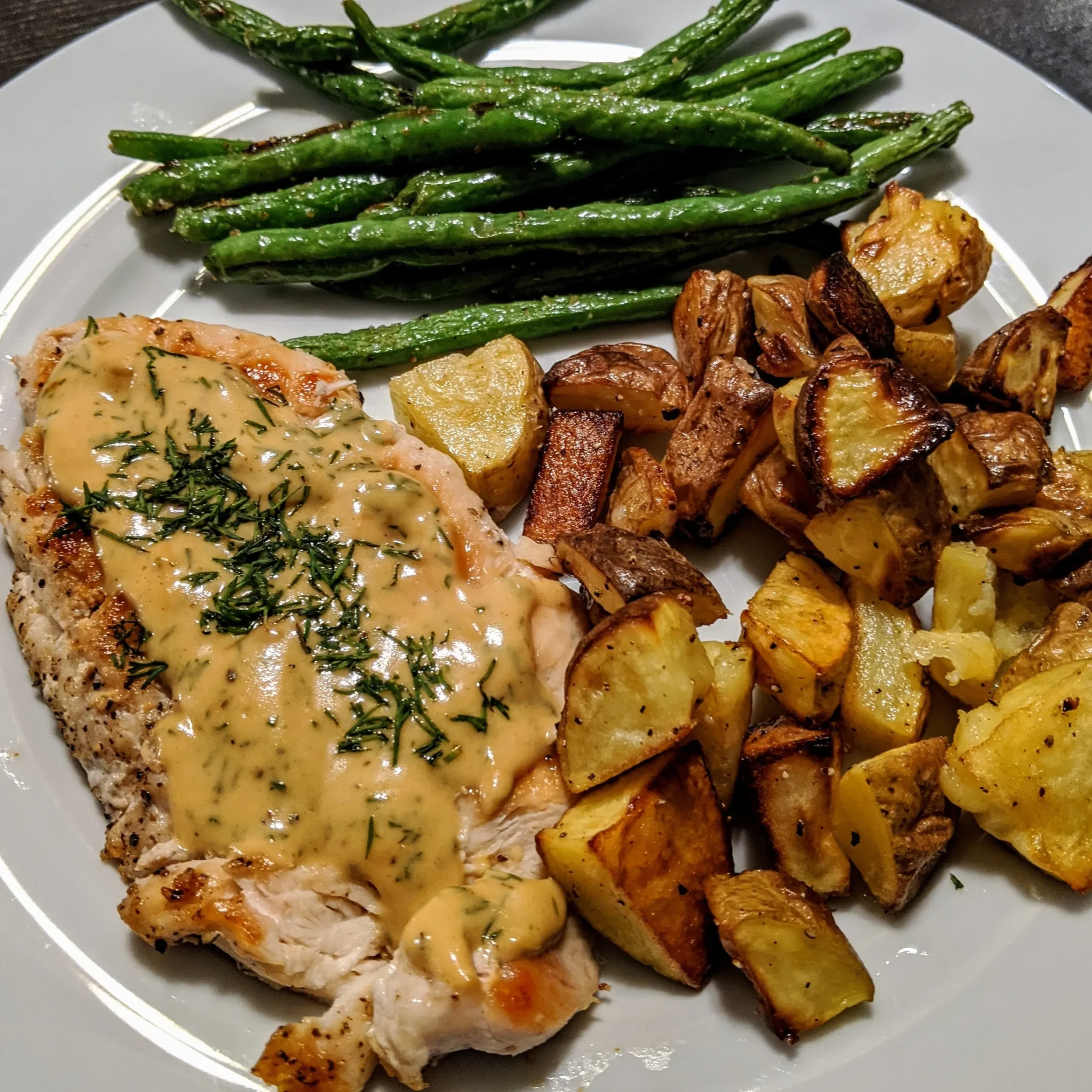 Creamy Dill Chicken with Roasted Potatoes and Green Beans