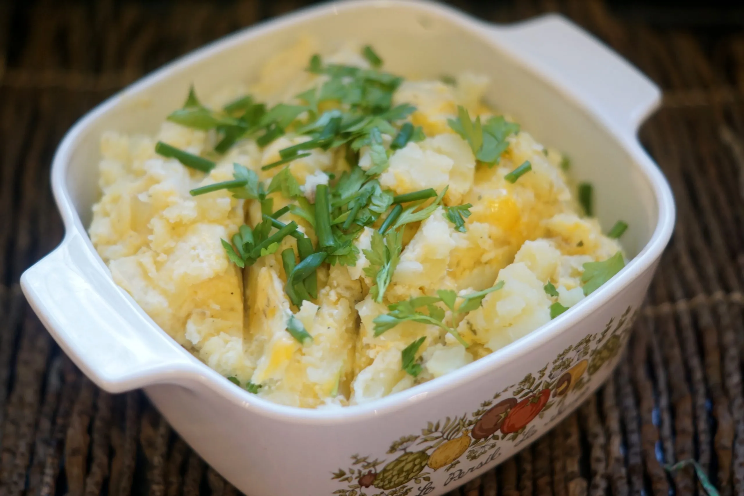 Creamy Garlic and Herb Mashed Potatoes