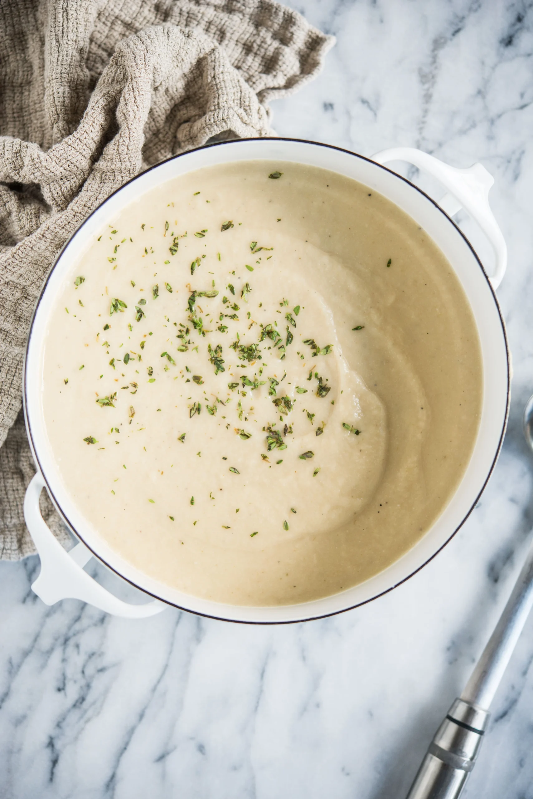 Creamy Instant Pot Cauliflower Leek Soup