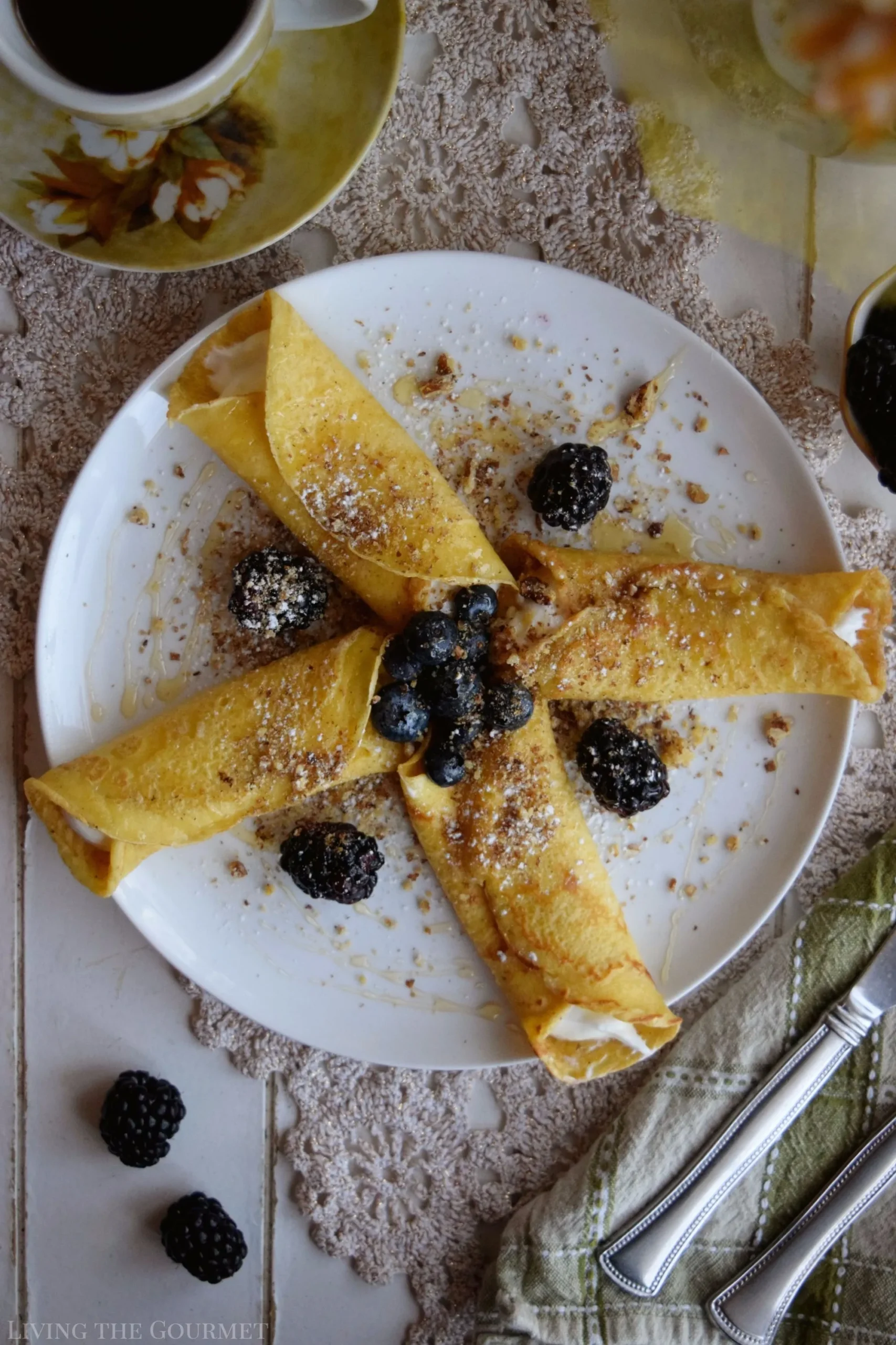 Crepes with Yogurt and Berries