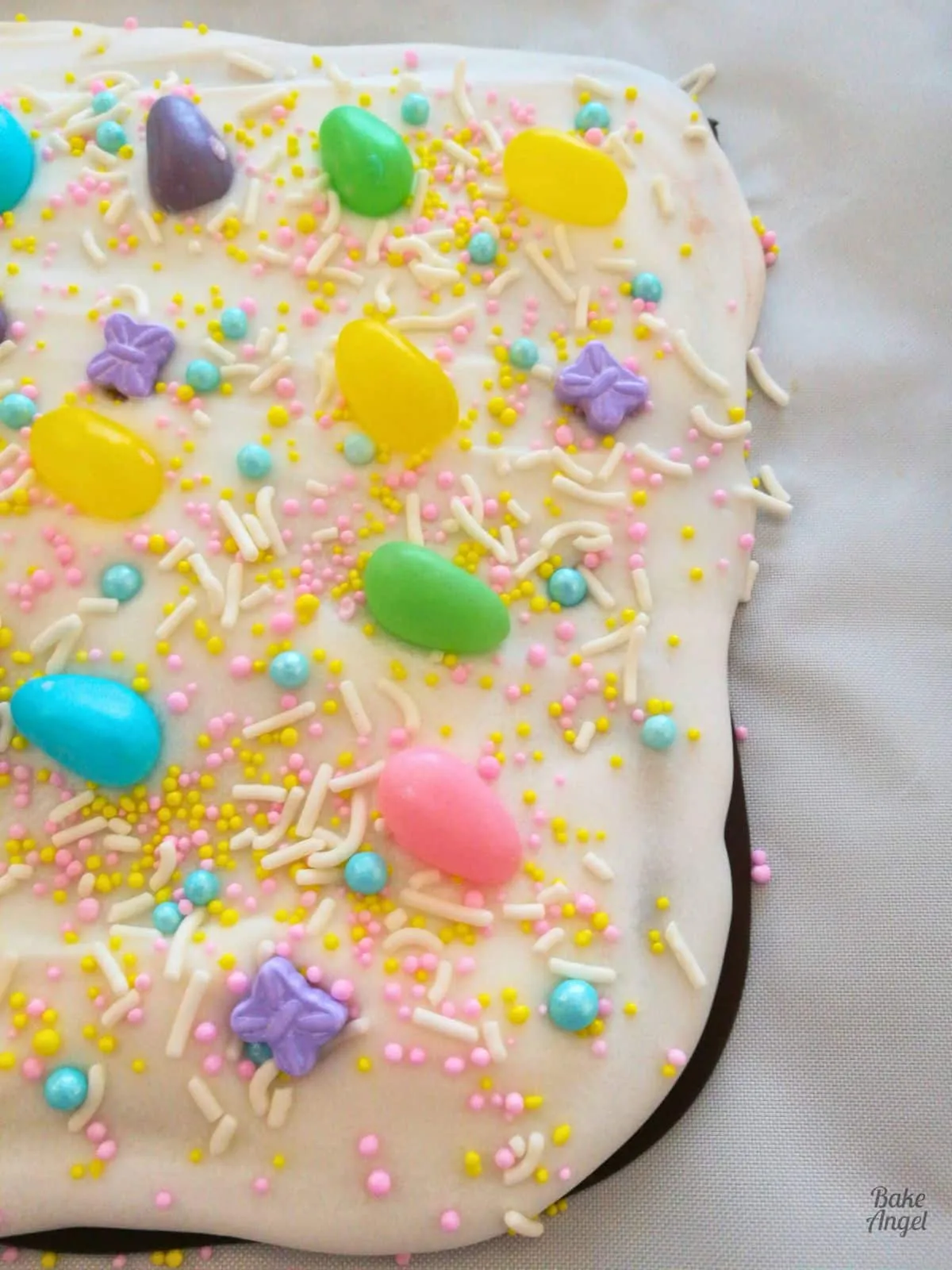 Easter Bark Two Ways: Creme Egg Bark & Jelly Bean Bark