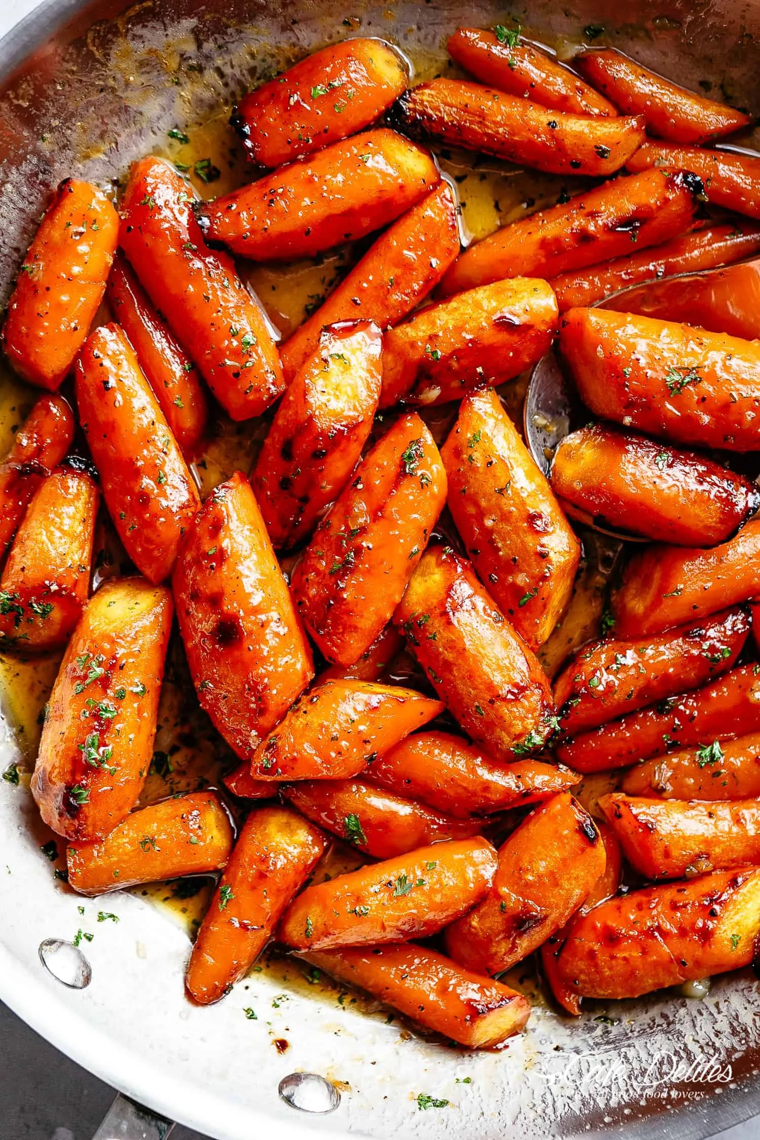Easy Honey Roasted Carrots