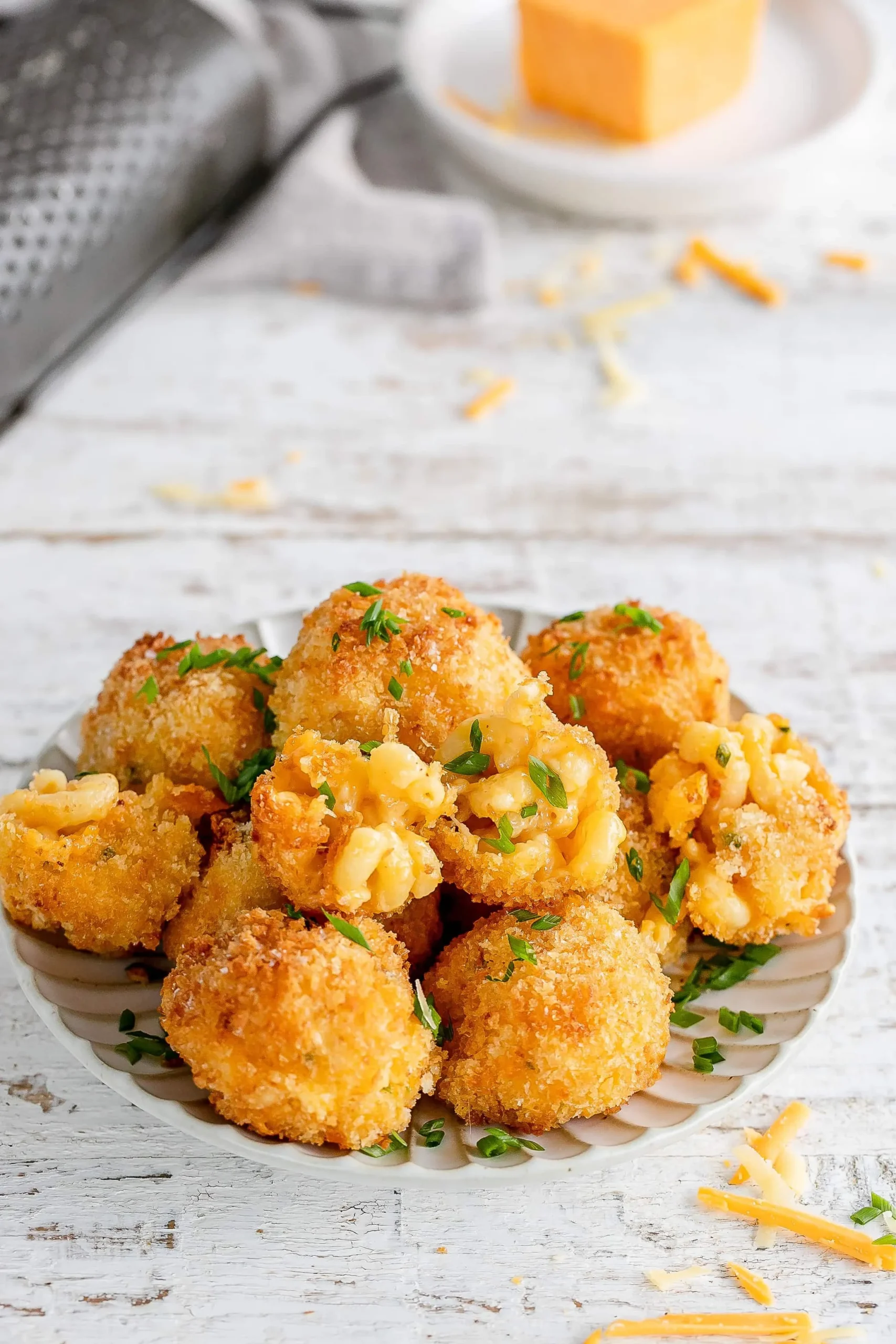 Fried Mac and Cheese Balls (Cheesecake Factory Copycat)