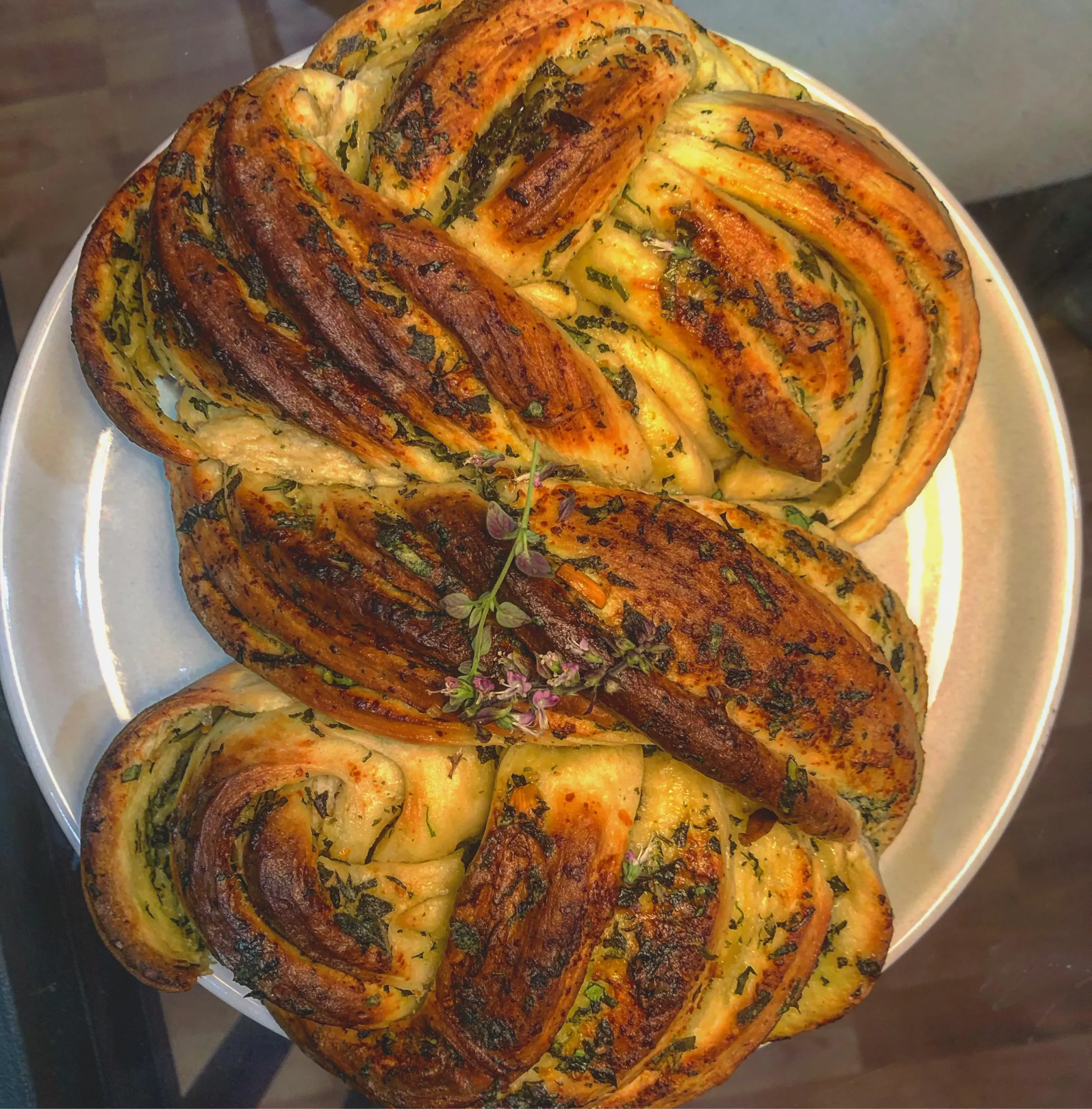 Garlic and Herb Swirl Bread