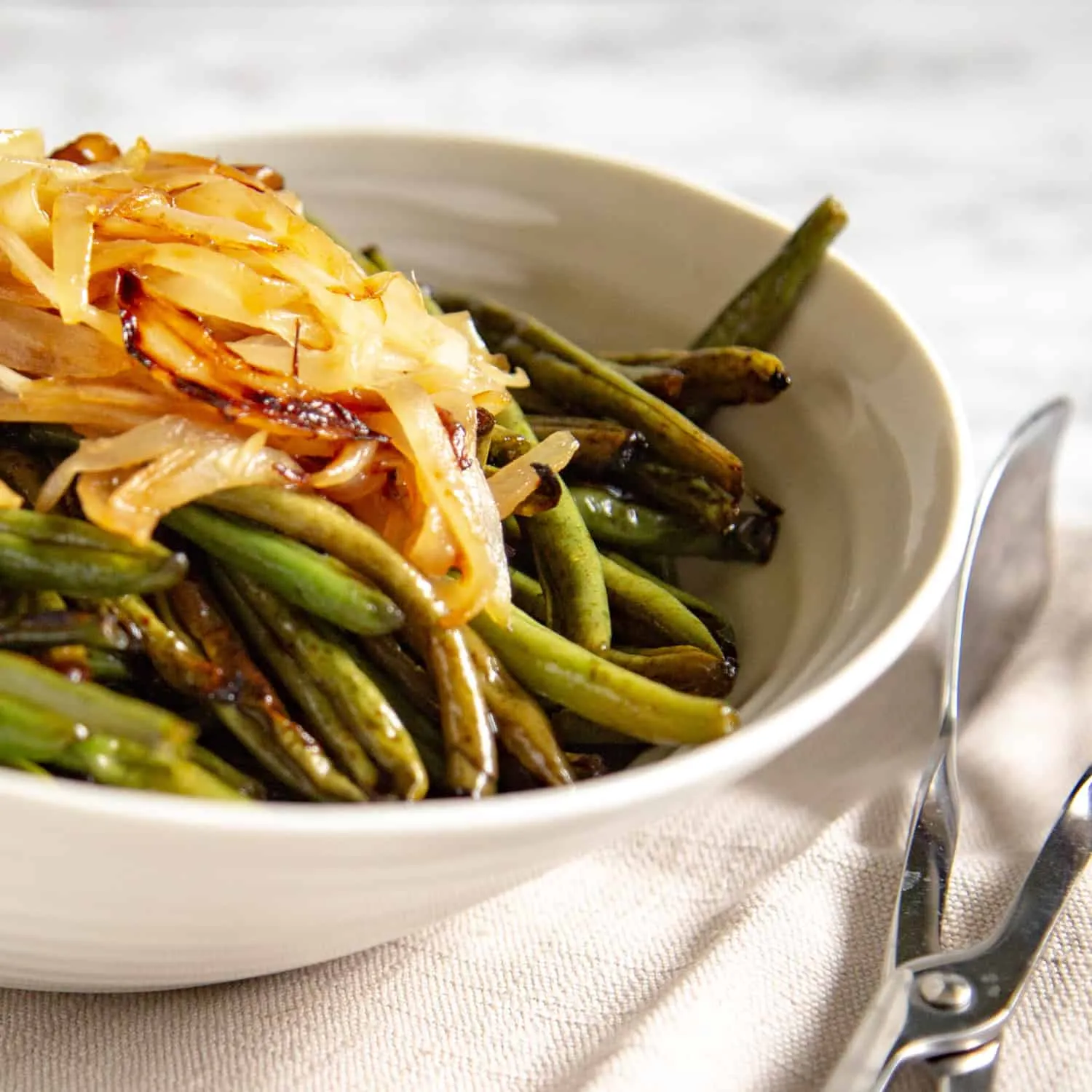 Green Beans with Glazed Onions