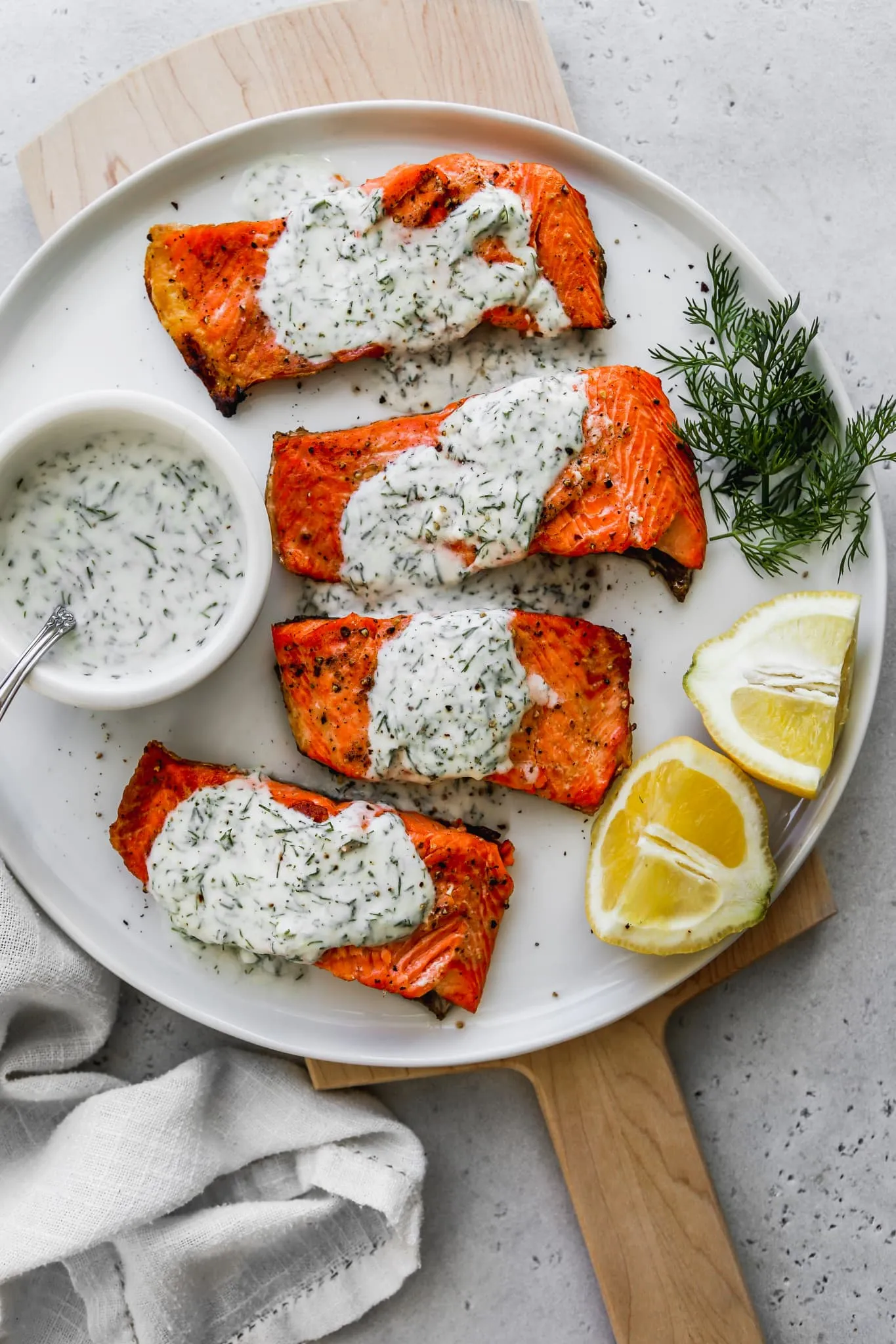 Grilled Salmon with Yogurt Dill Sauce