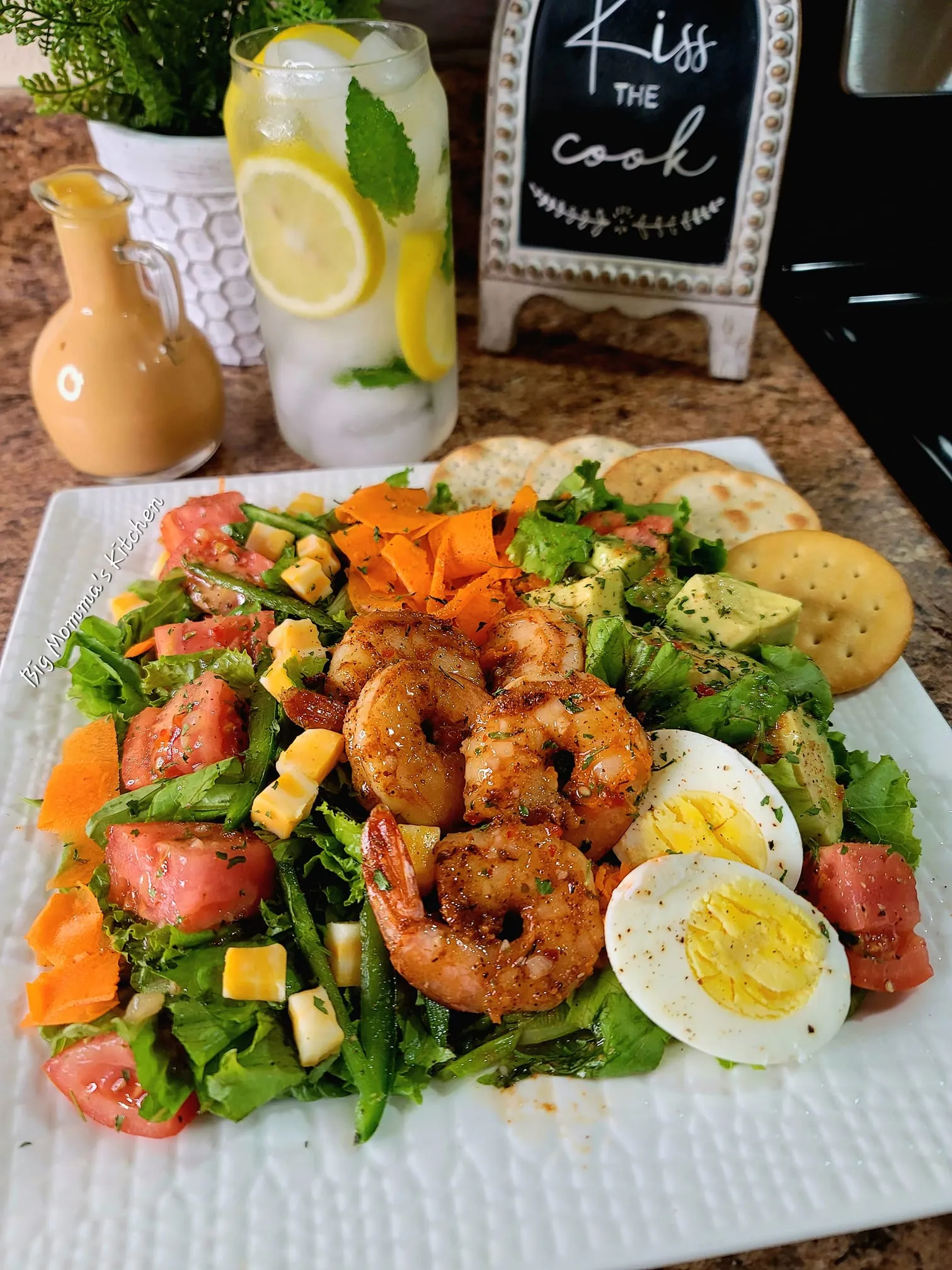 Grilled Shrimp and Avocado Salad