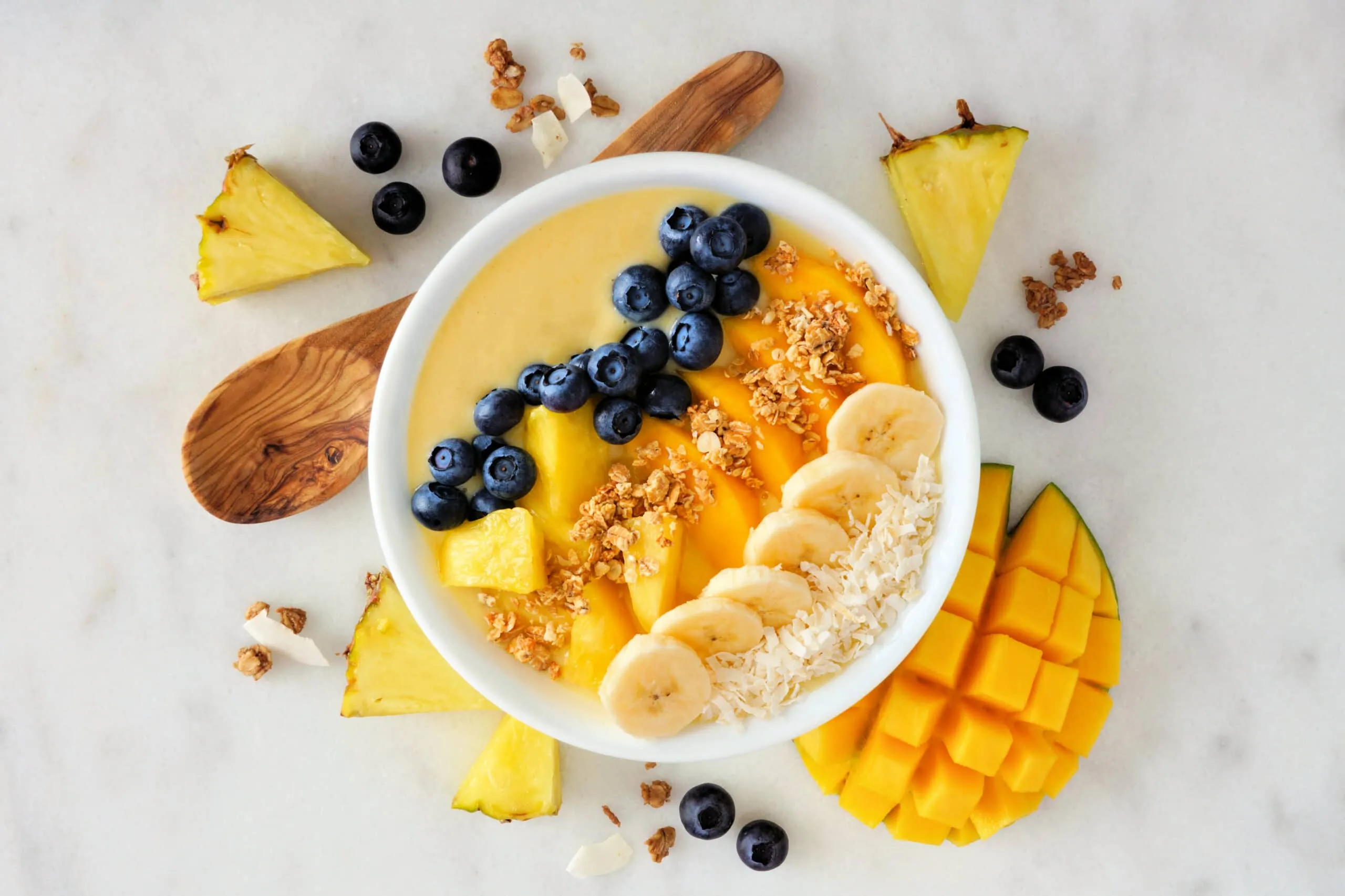 Healthy Mango Breakfast Smoothie Bowl