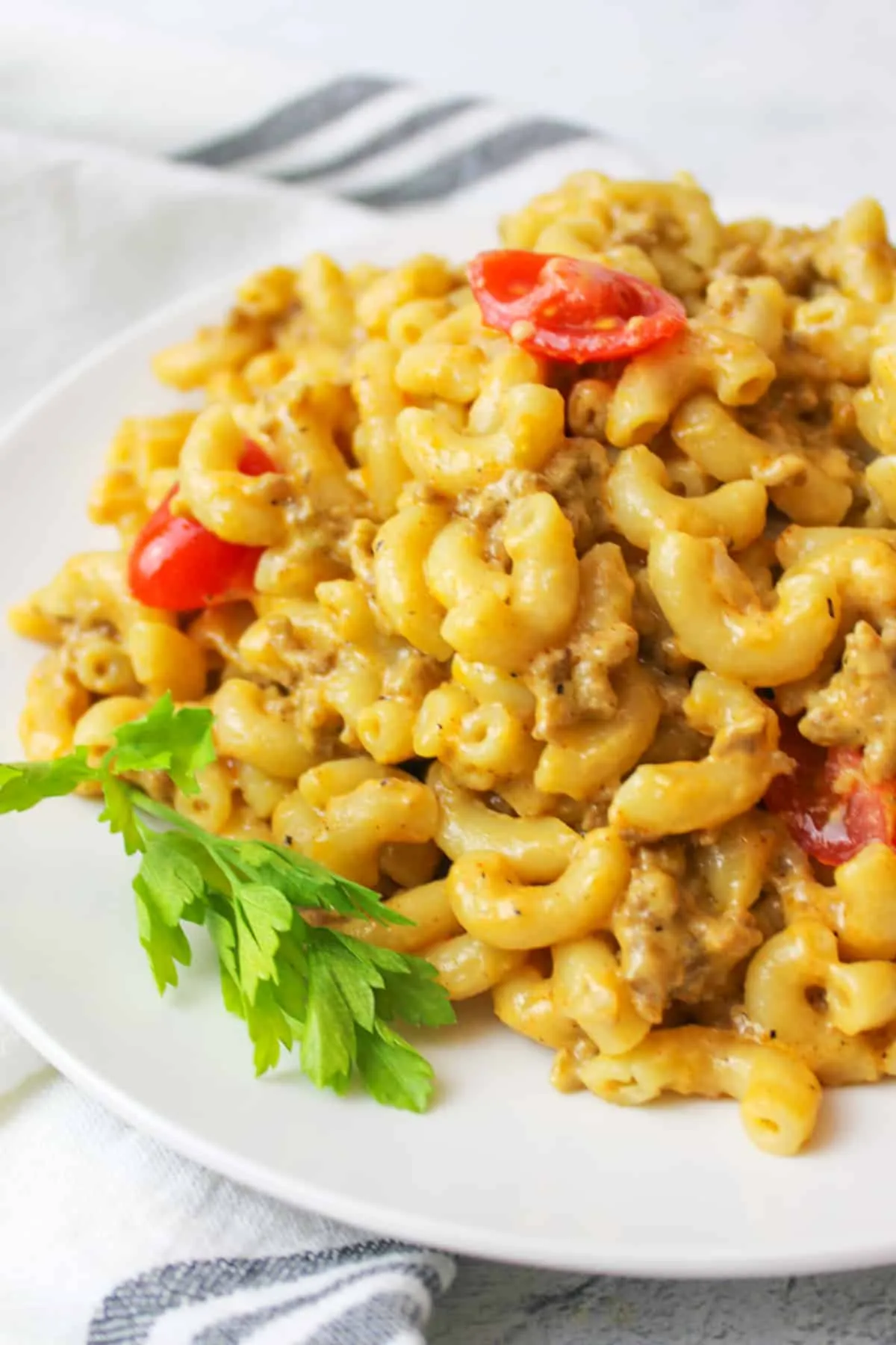 Homemade Cheeseburger Macaroni Skillet