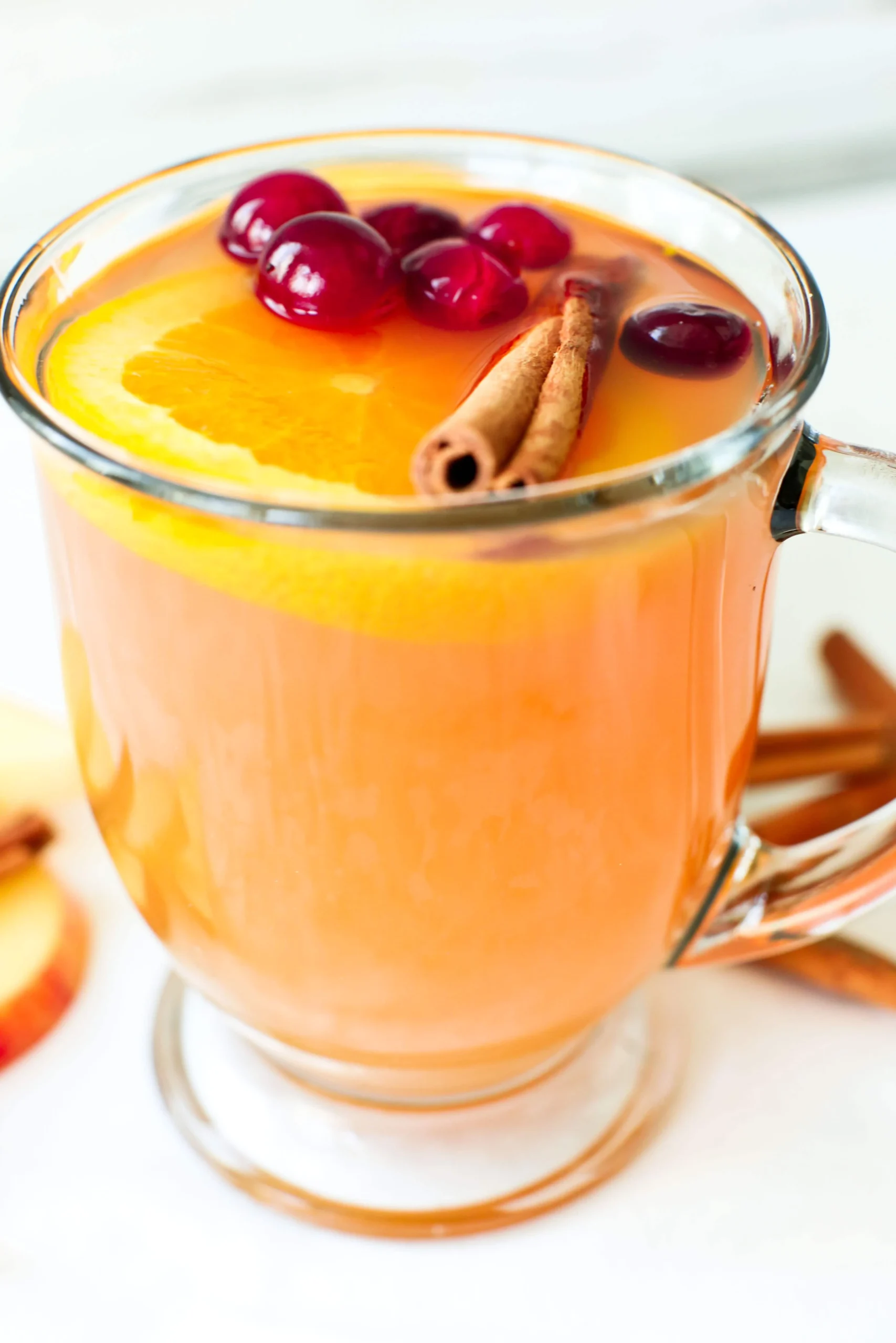 Hot Apple Cider for Cold Days