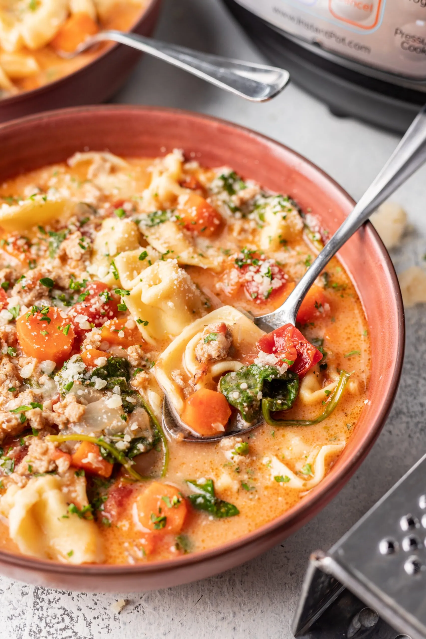 Instant Pot Italian Tortellini Soup