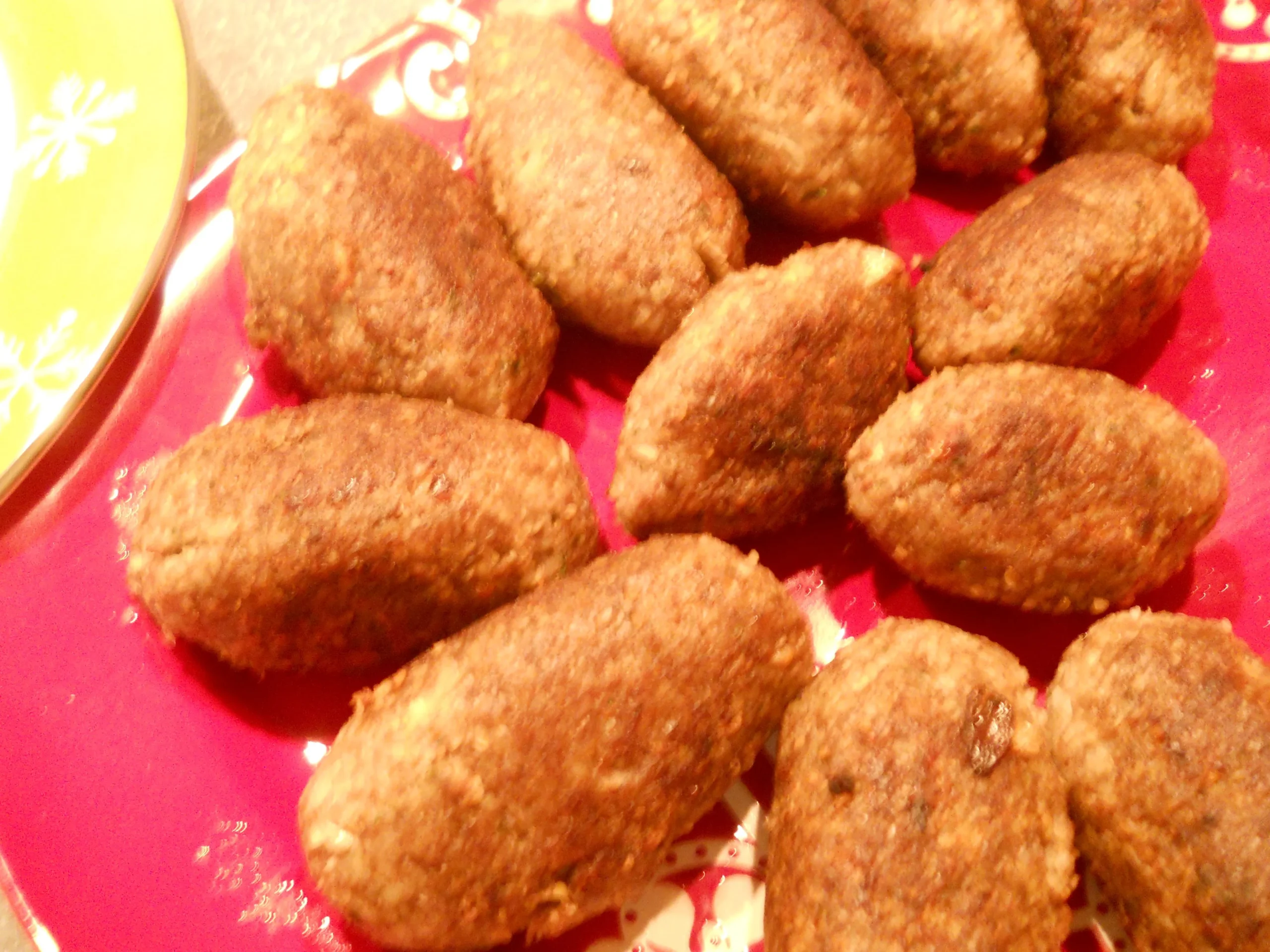 Kibbi Mihshiyyi (Stuffed Kibbi Spheres)