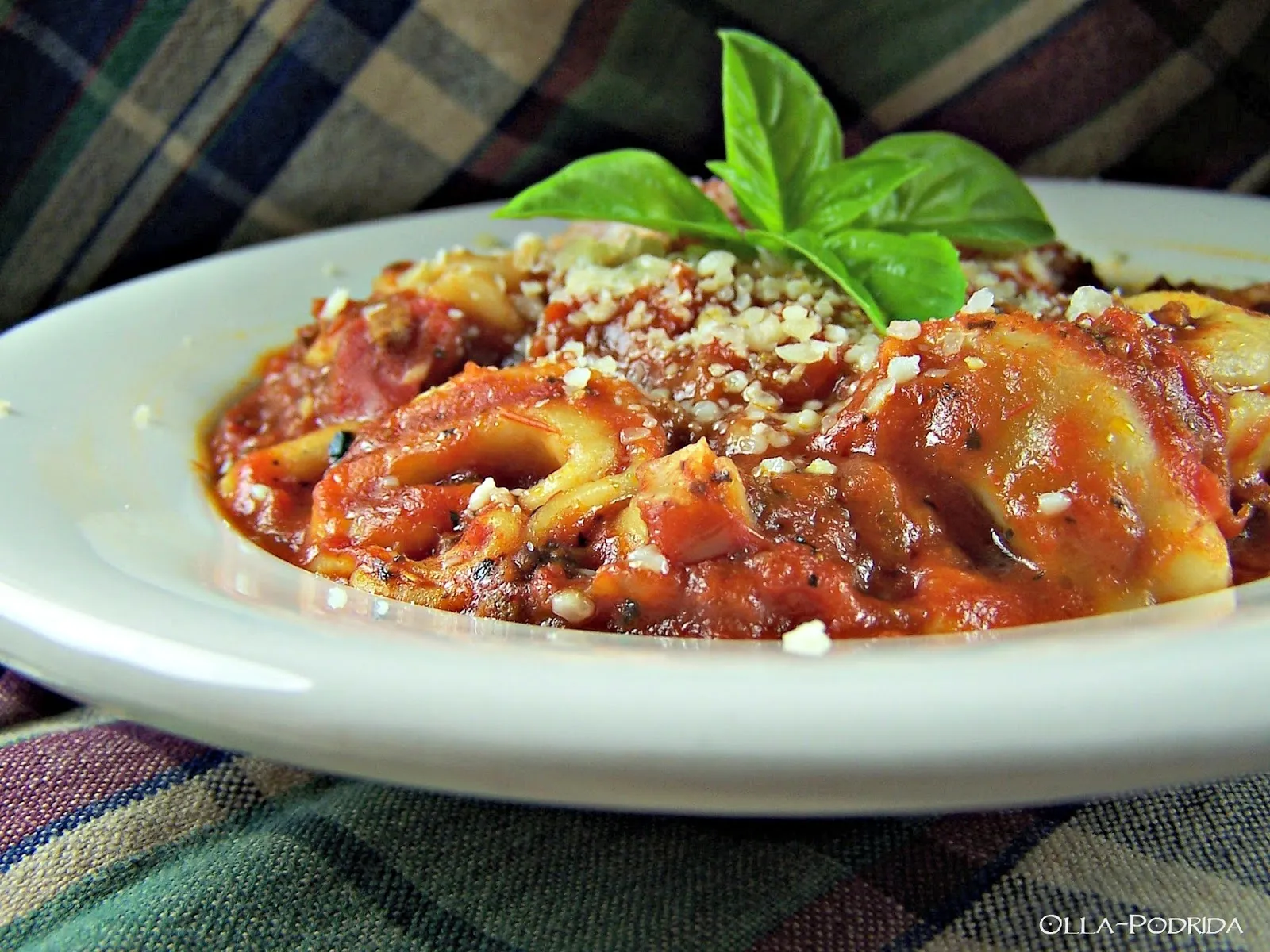 Lasagna Soup with Tortellini