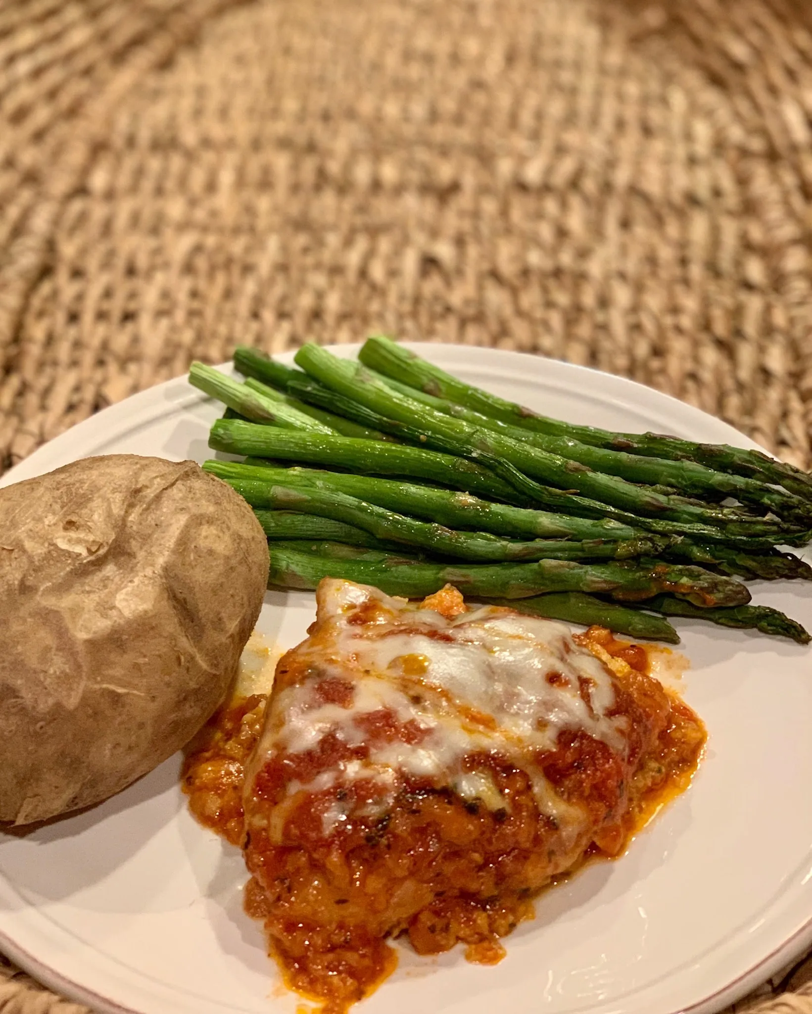 Lazy Slow Cooker Chicken Parmesan