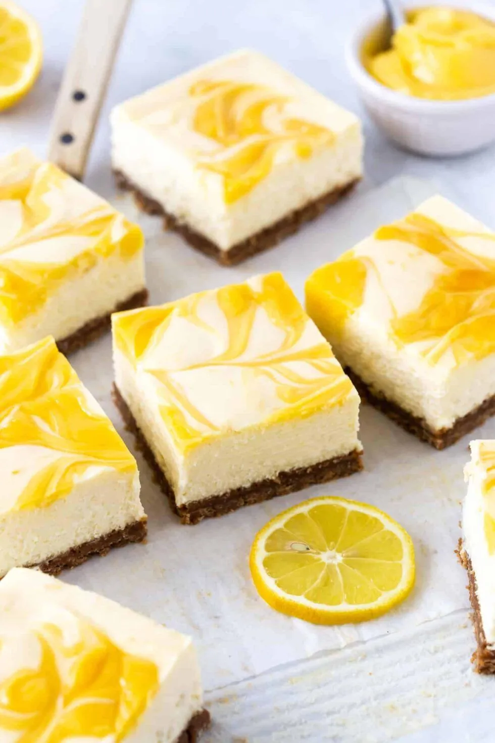 Lemon Curd Cheesecake Bars