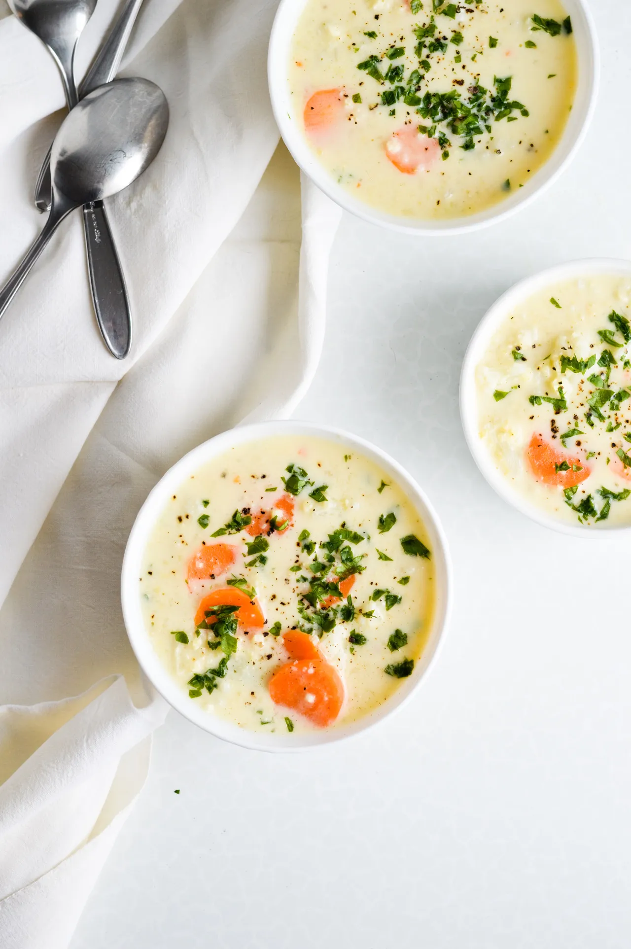 Lemon Tarragon Cauliflower Soup