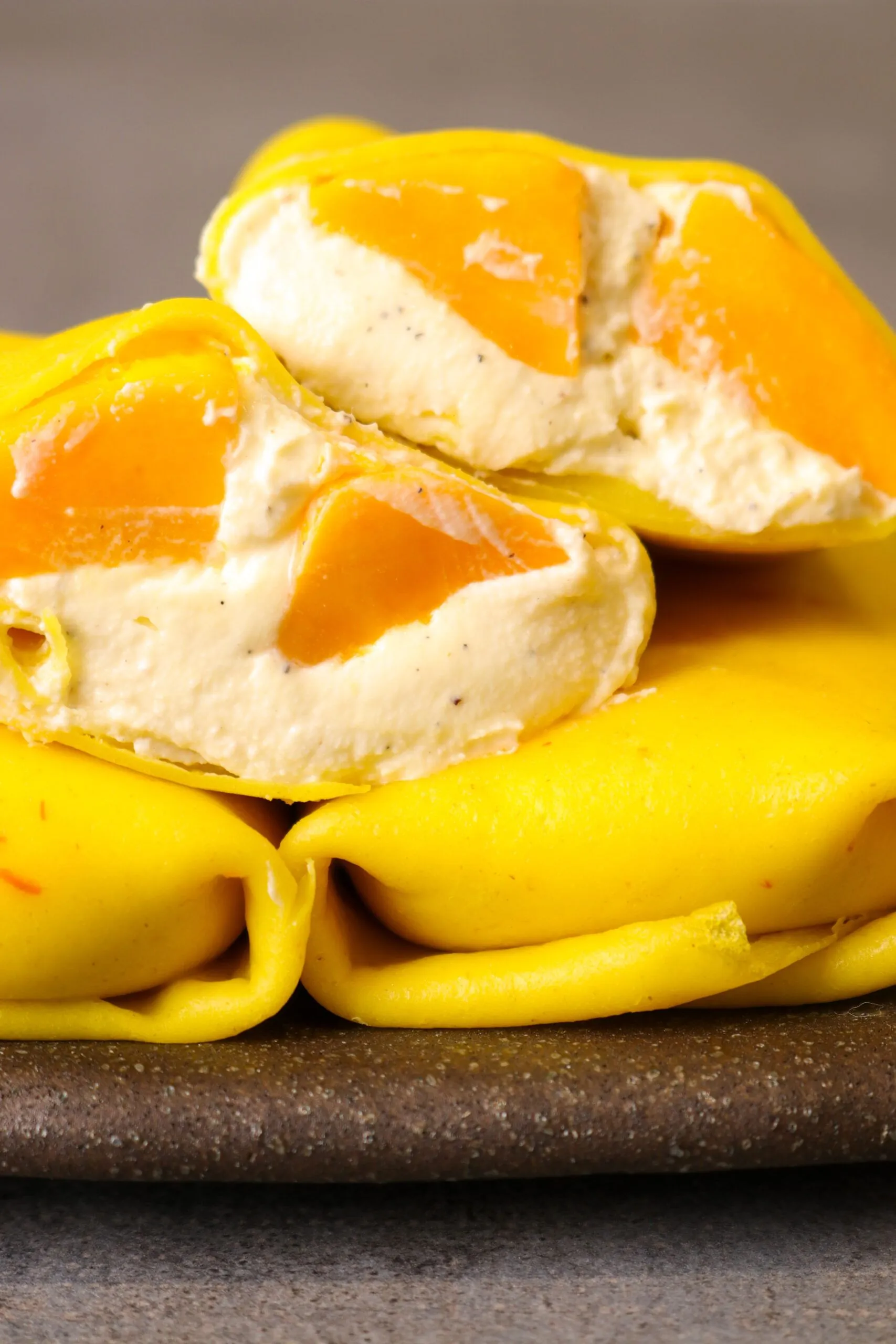 Mango Pancakes Hong Kong Style