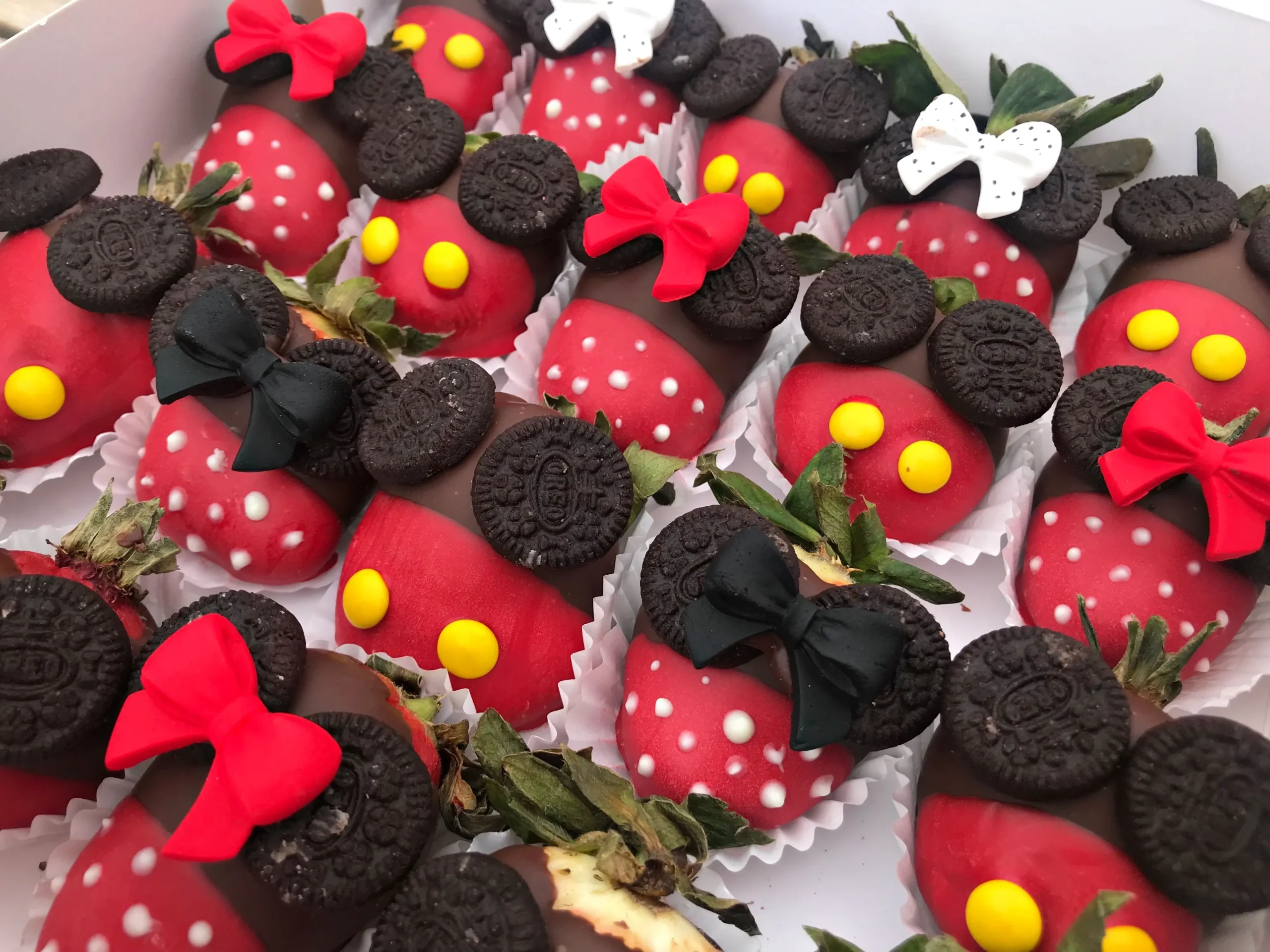 Mickey Mouse Chocolate Covered Strawberries