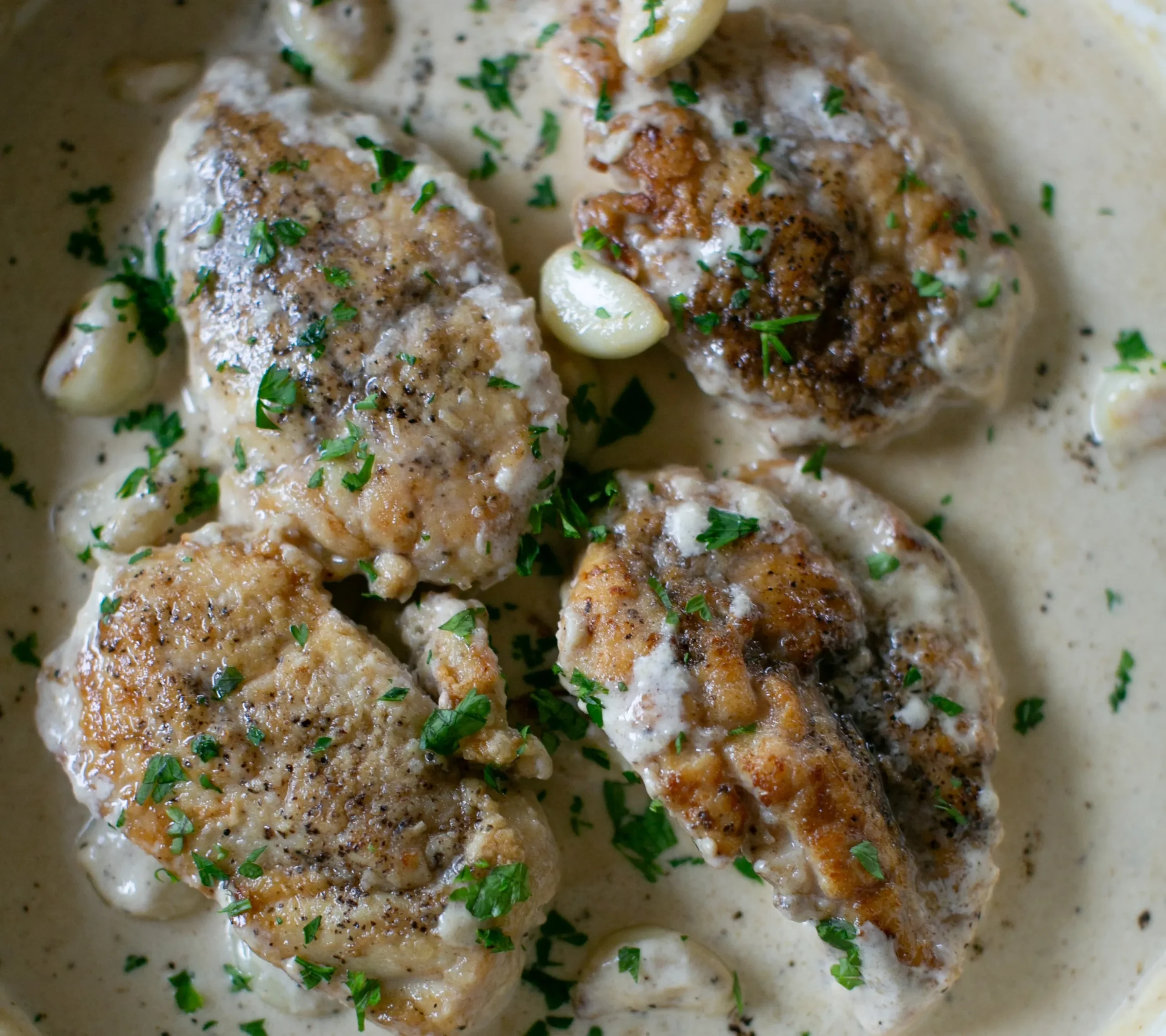 New Garlic Smothered Chicken