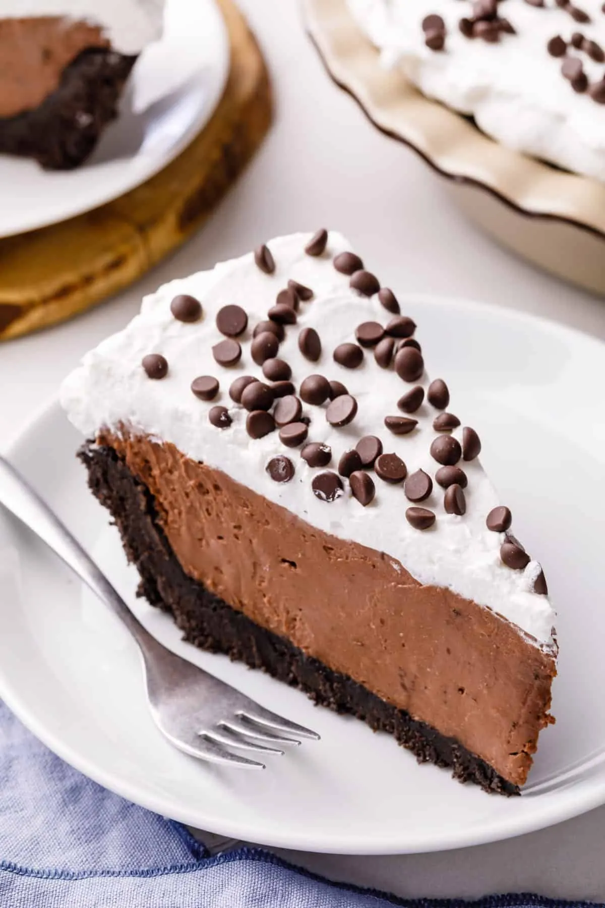 No Bake Chocolate Cheesecake Pie