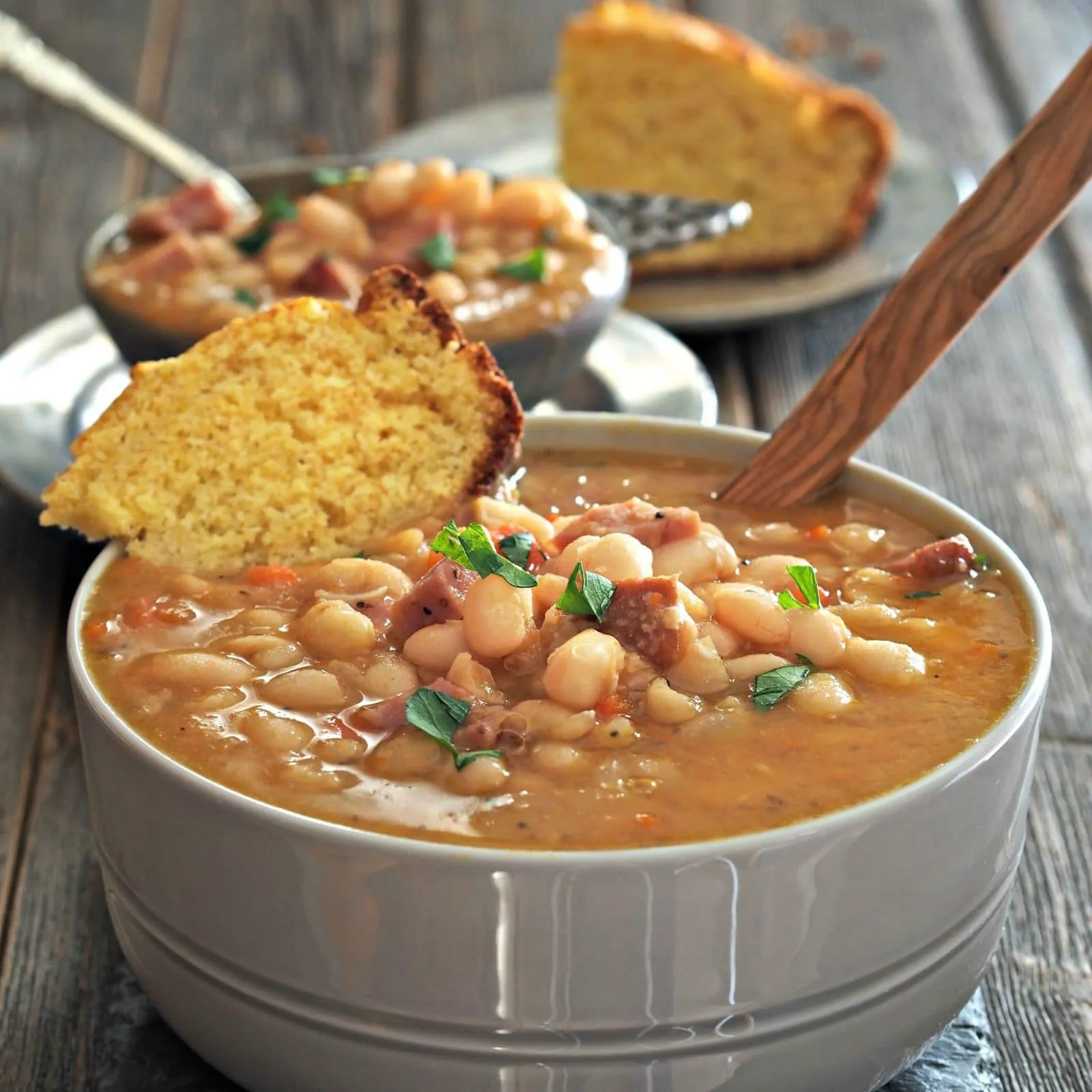 Old Fashioned Ham Bean Soup