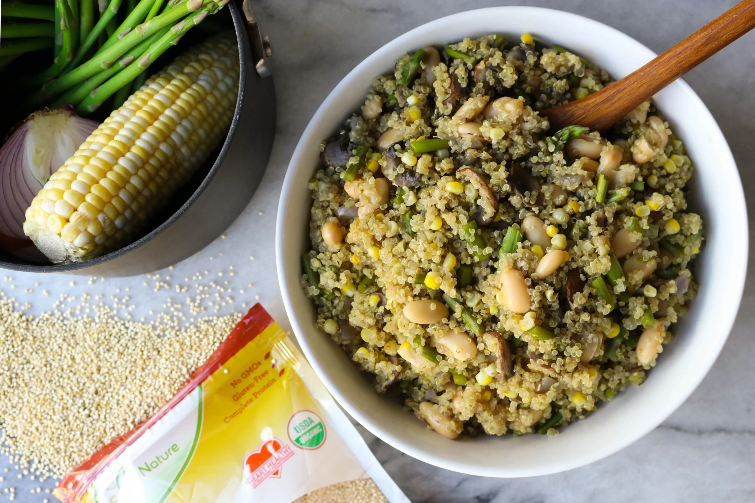 One Pot Asparagus Mushroom Quinoa