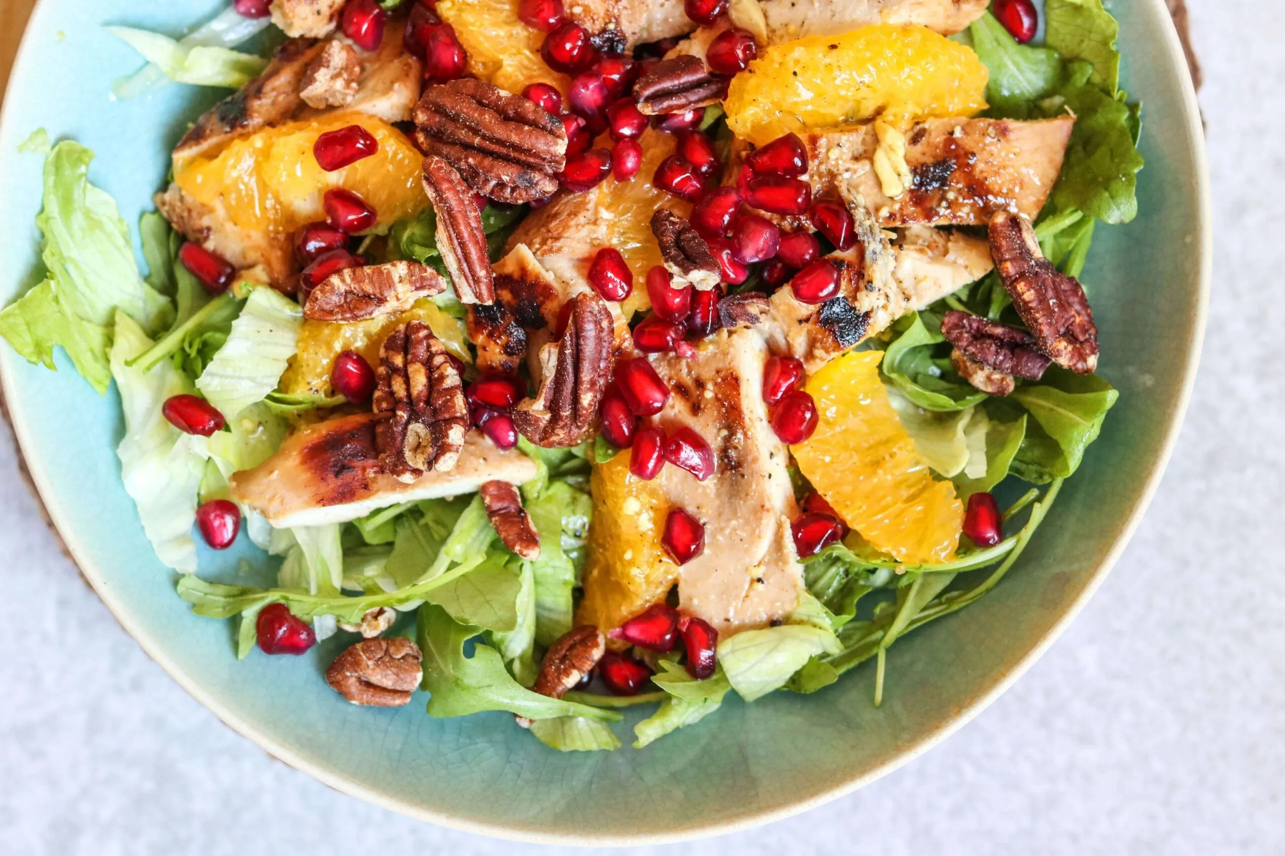 Orange Lettuce and Walnut Salad Shlada Bel
