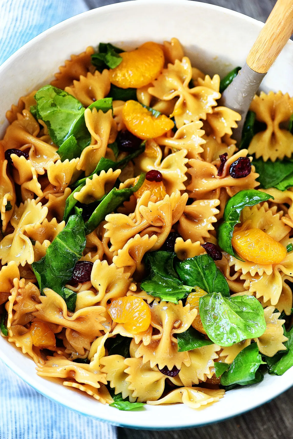 Orange and Spinach Pasta Salad