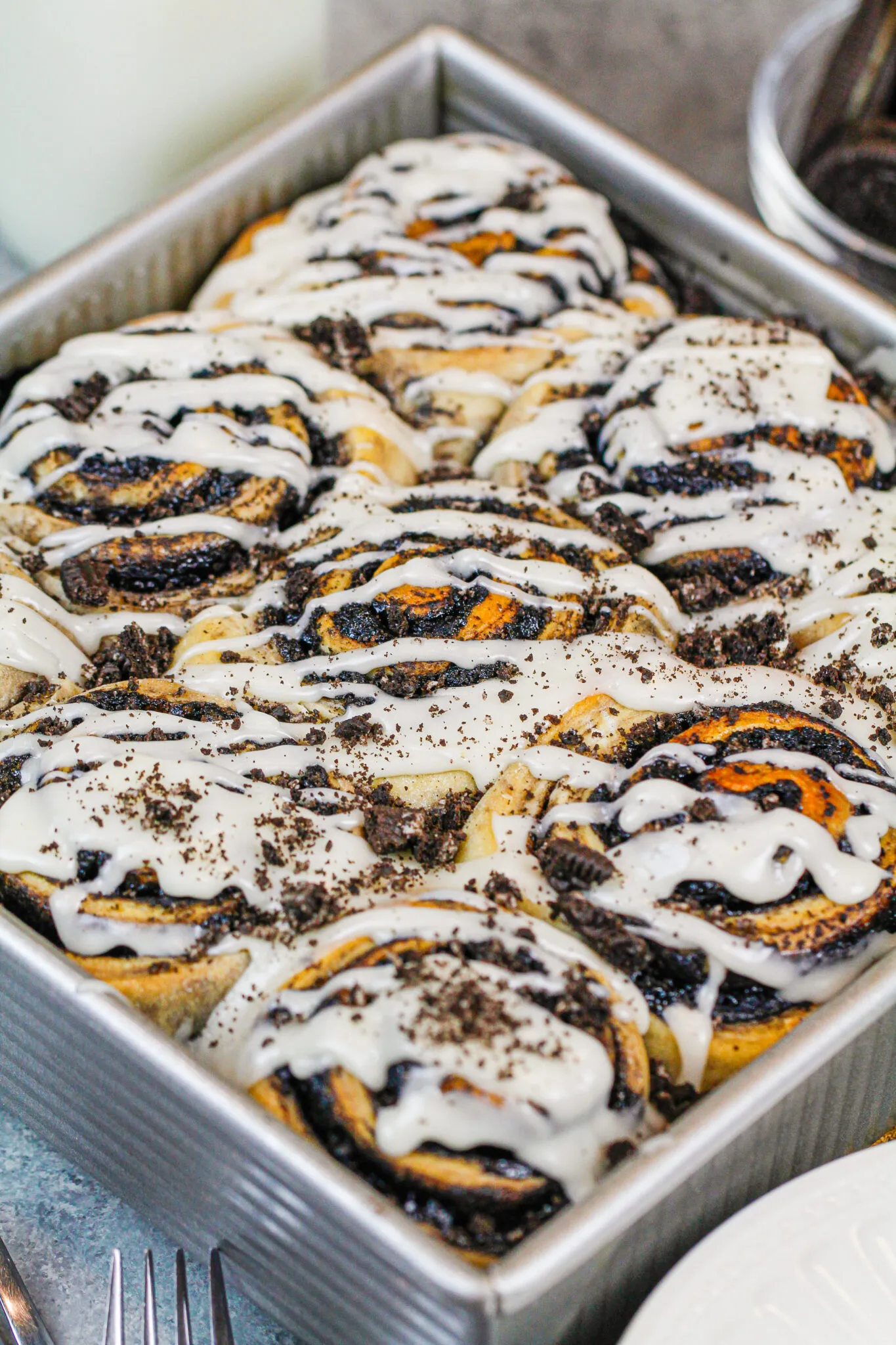 Oreo Cookie Stuffed Cinnamon Rolls