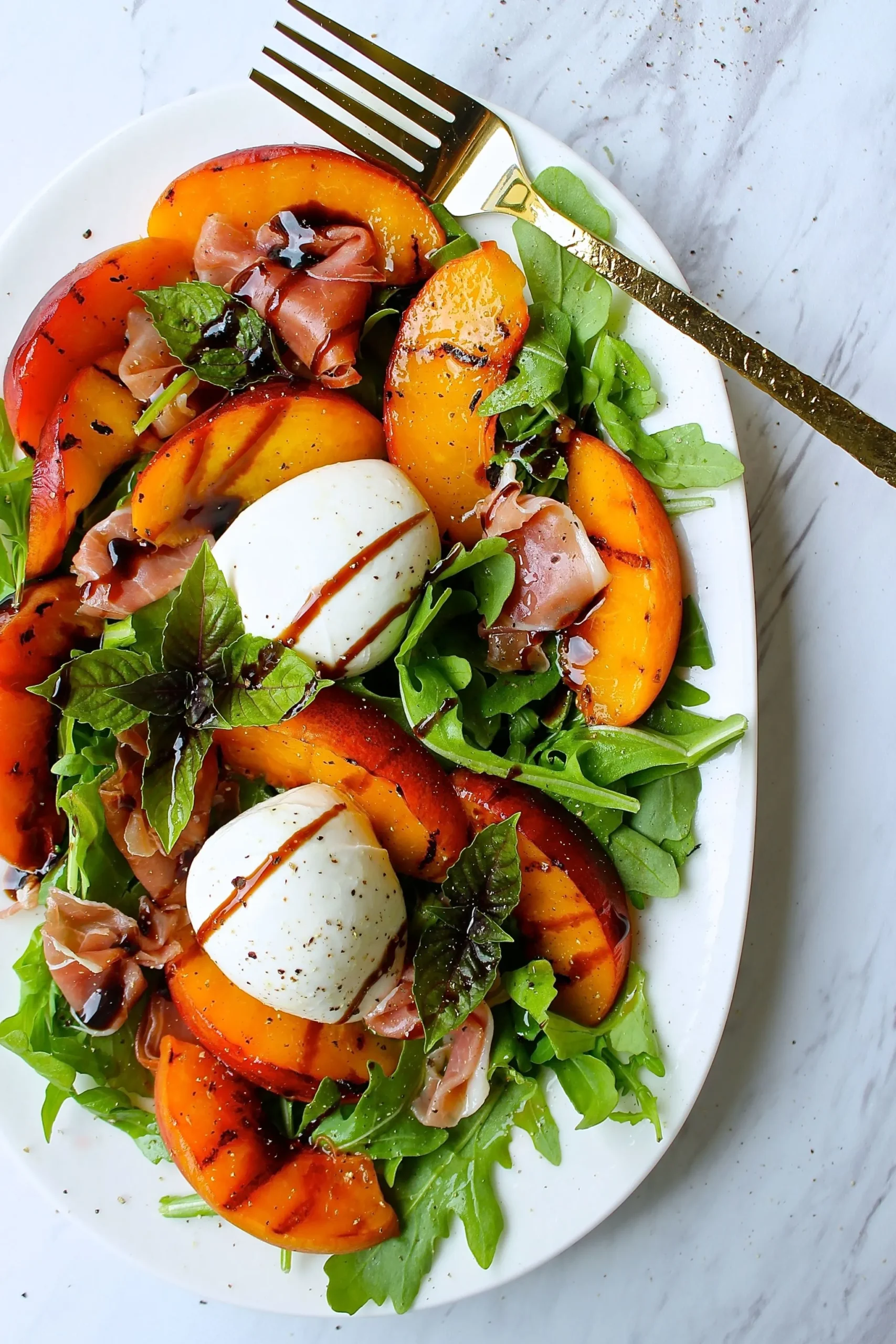 Peach Burrata Prosciutto Arugula Salad