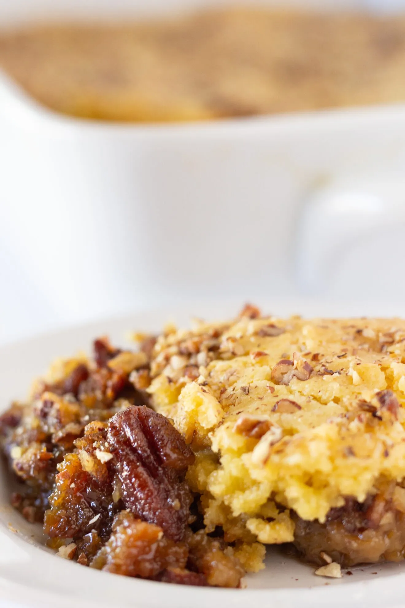Pecan Pie Cobbler Cake