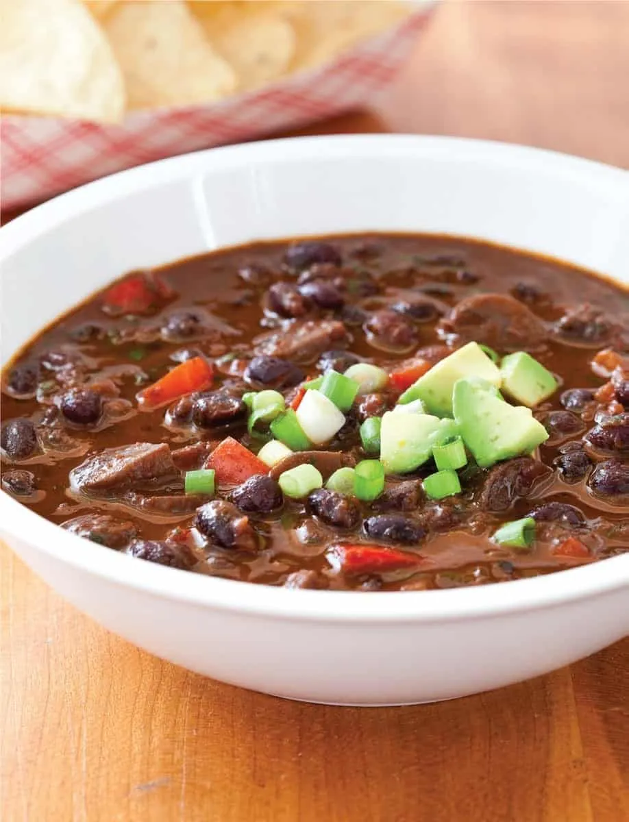 Pete's Unusual Black Bean Chili