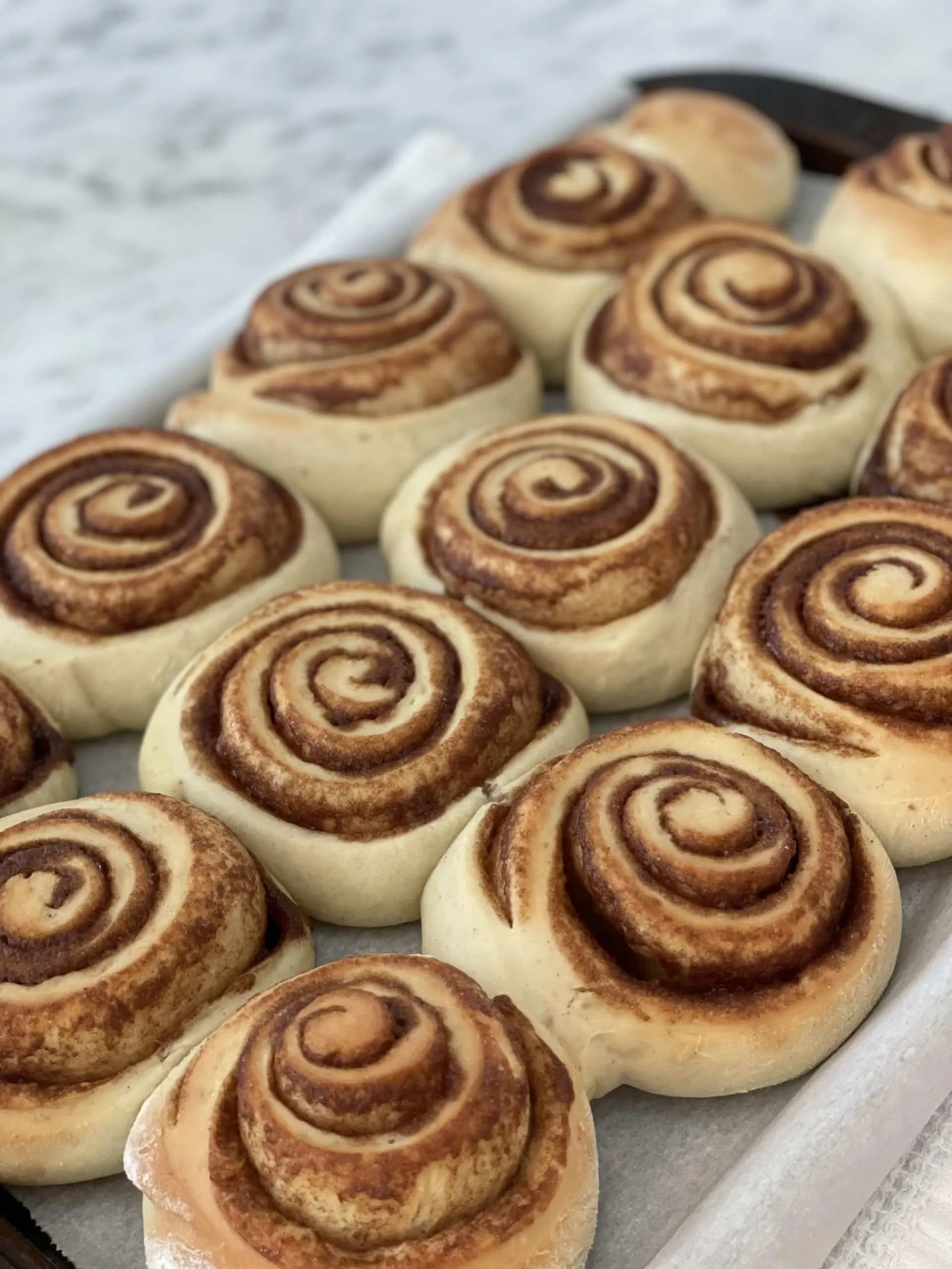 Pillowy Vegan Cinnamon Rolls