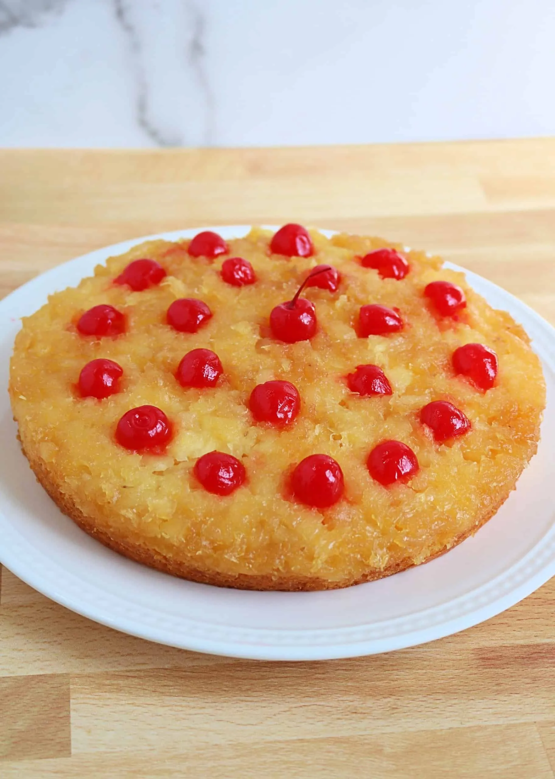 Pineapple Upside Down Cake with Crushed Pineapple